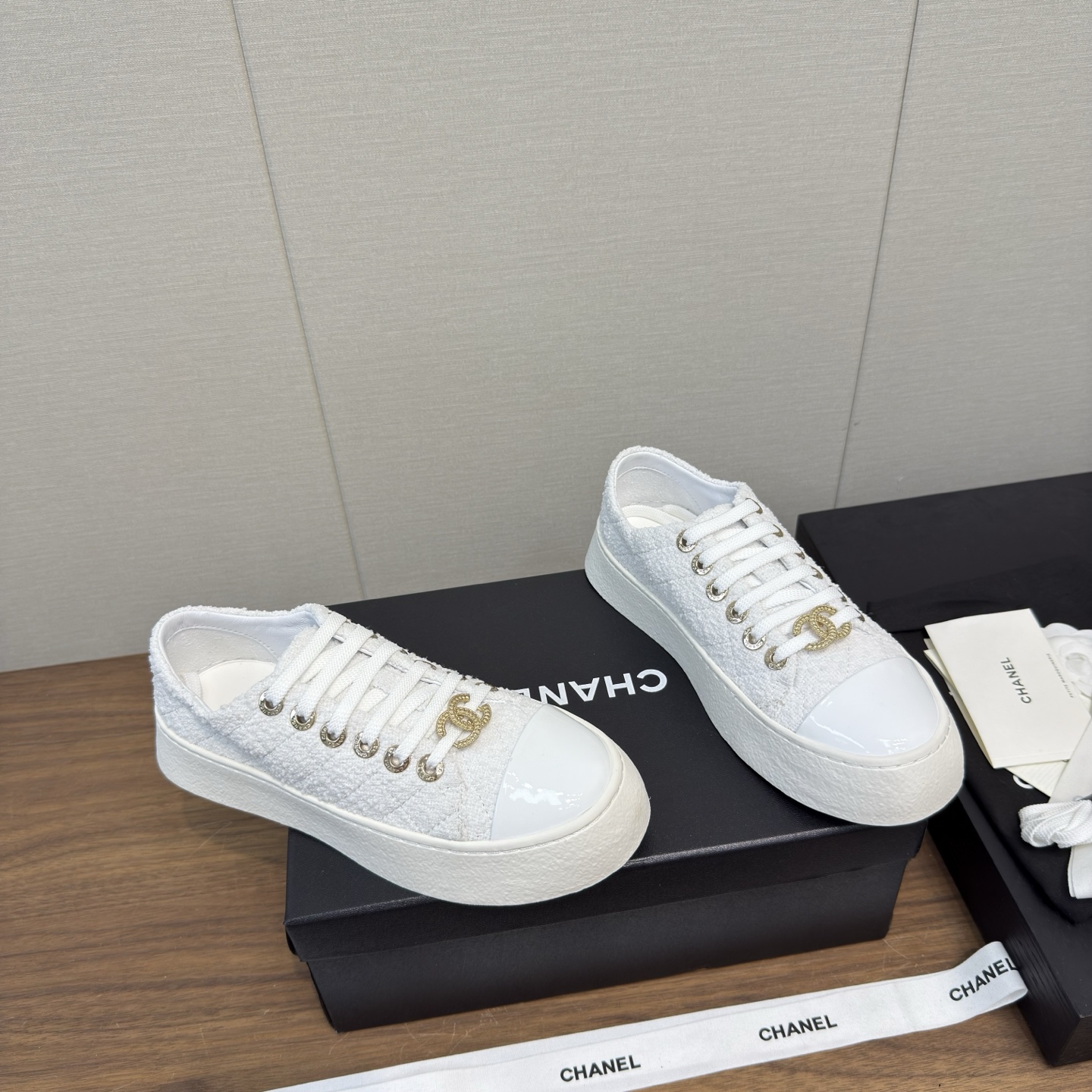 CHANEL 샤넬 스니커즈 신발
