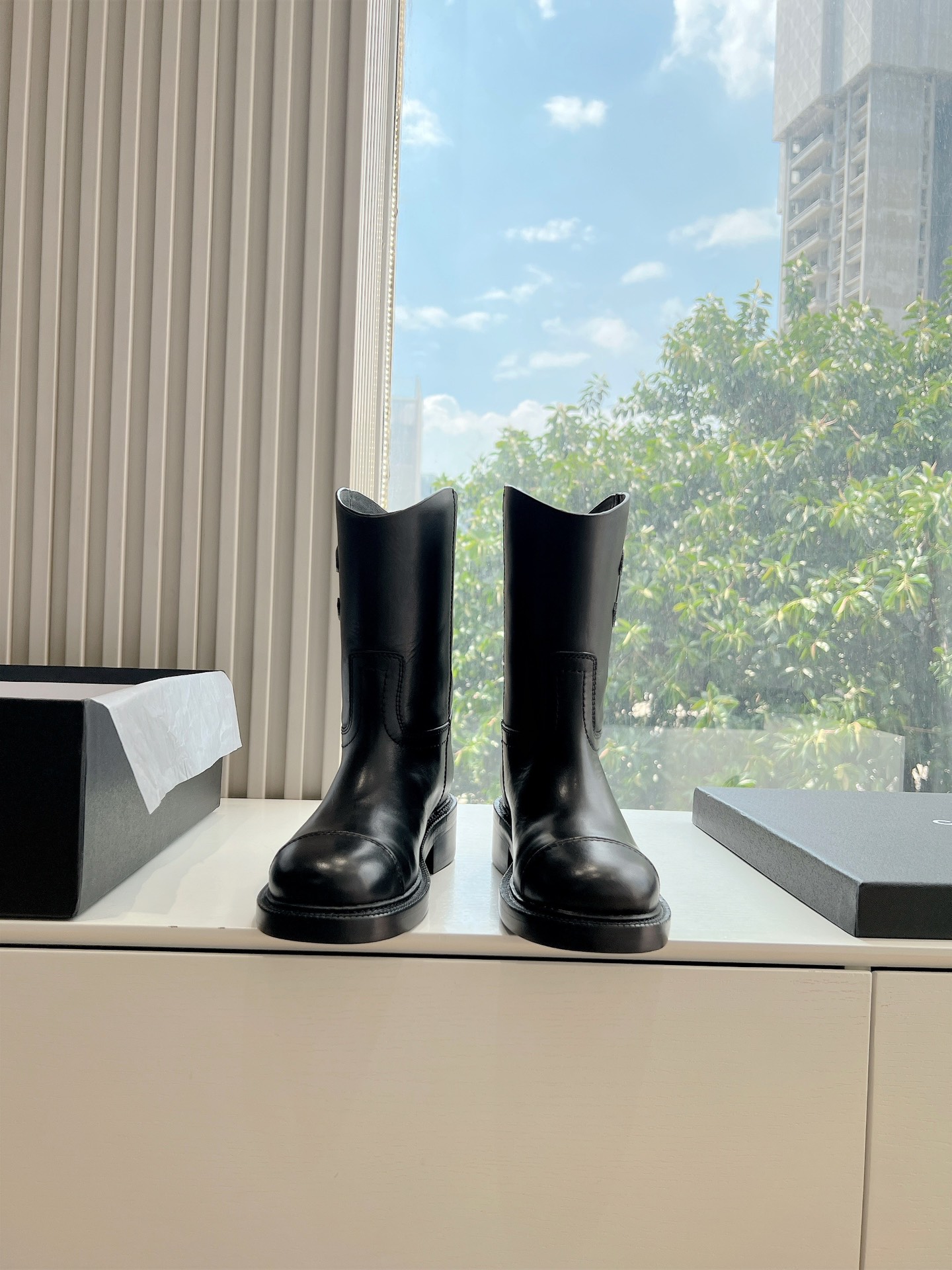 Chanel 샤넬 로고 라이더 부츠 신발