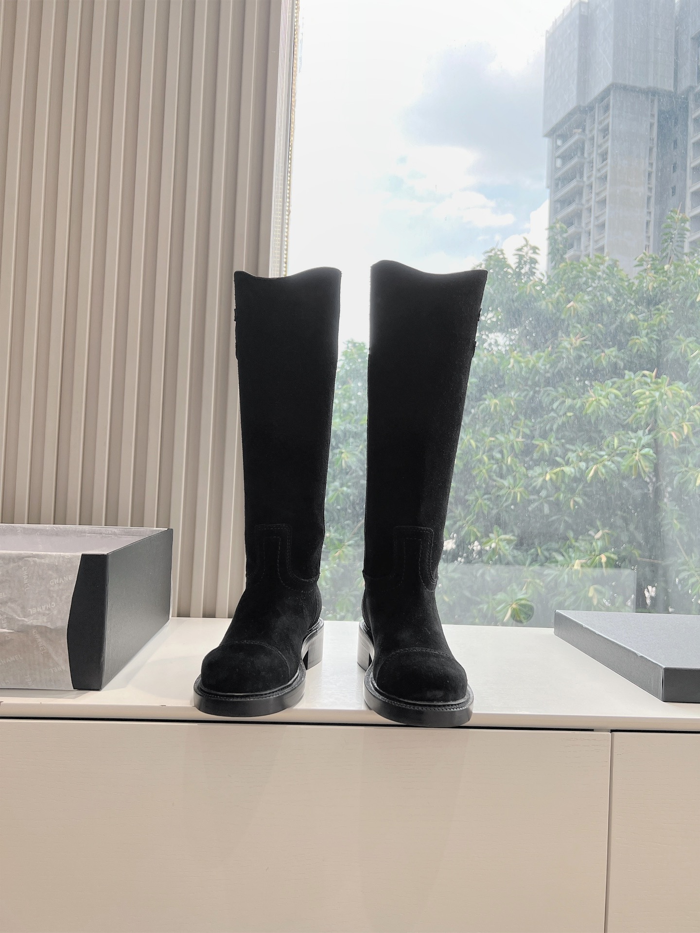 Chanel 샤넬 로고 라이더 부츠 신발