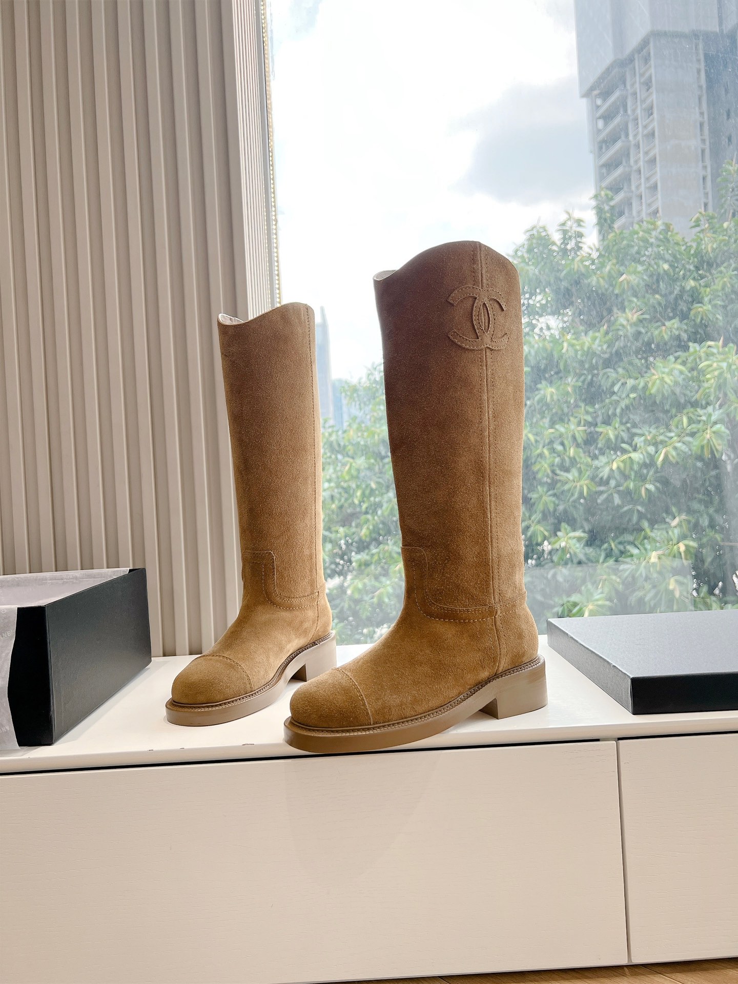 Chanel 샤넬 로고 라이더 부츠 신발