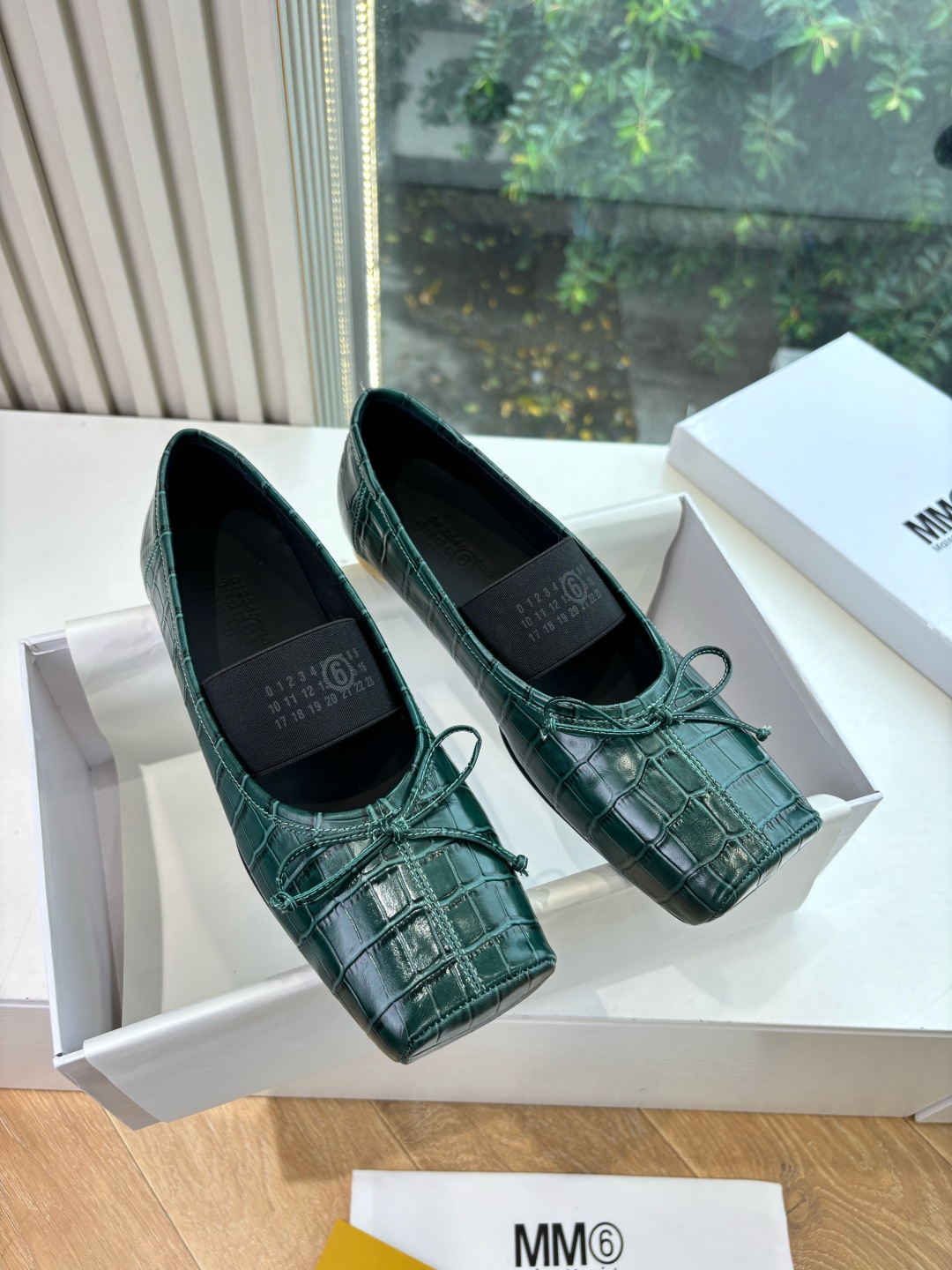 Maison Margiela MM6 메종 마르지엘라 플랫 슈즈 신발