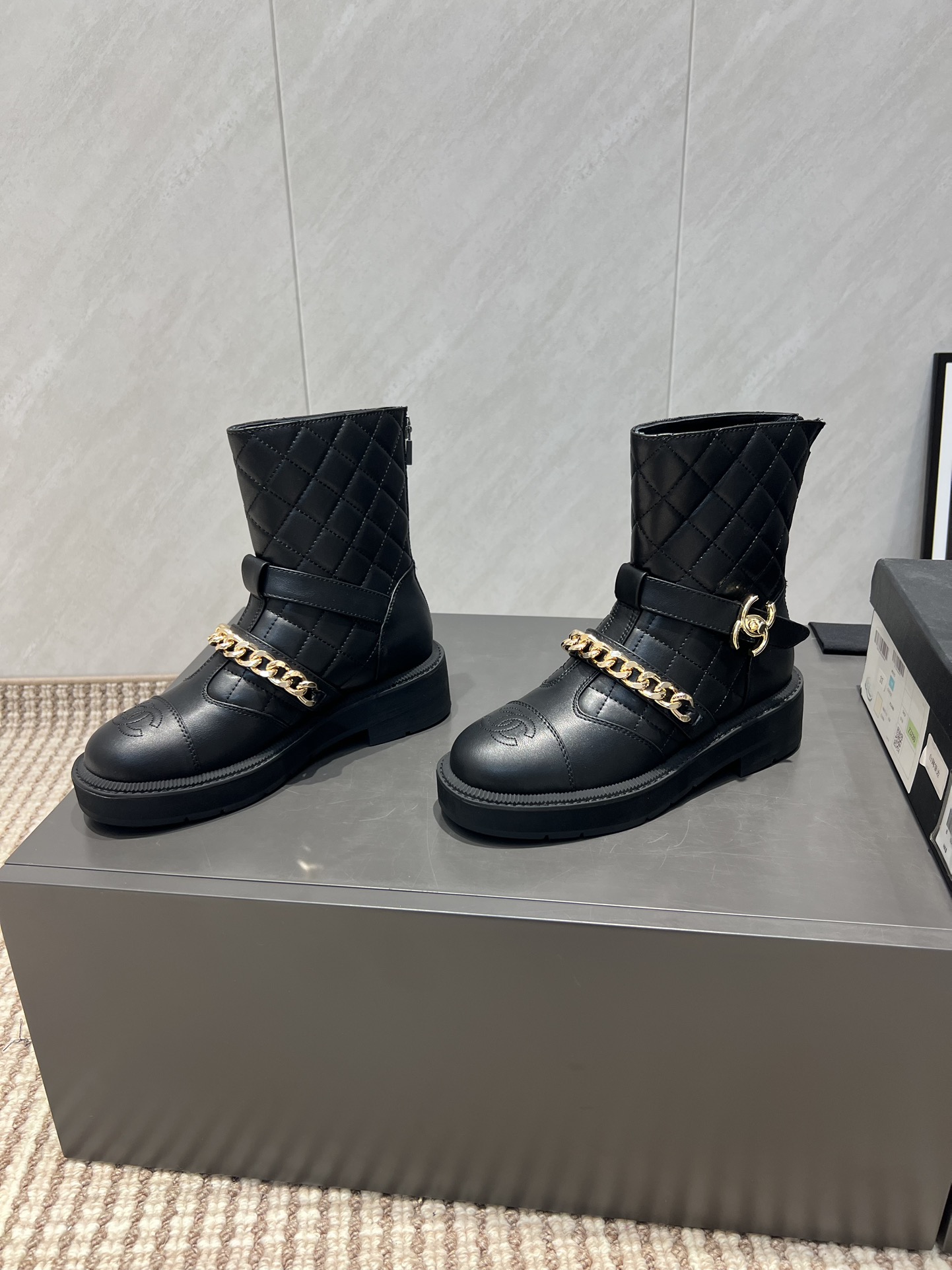 CHANEL 샤넬 앵클 부츠 신발