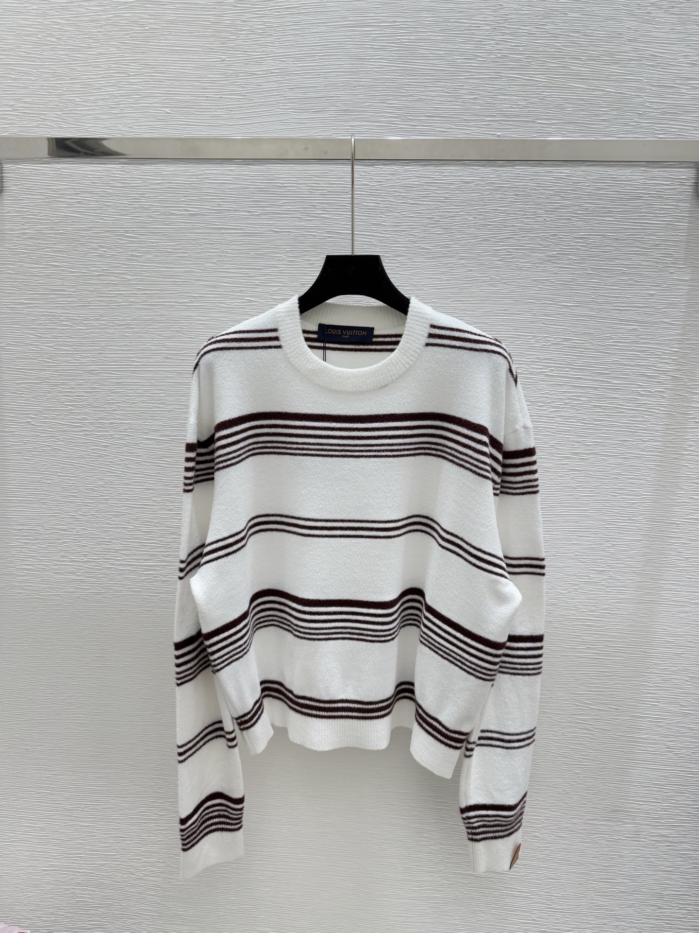 LV 루이비통 긴팔 니트 의류