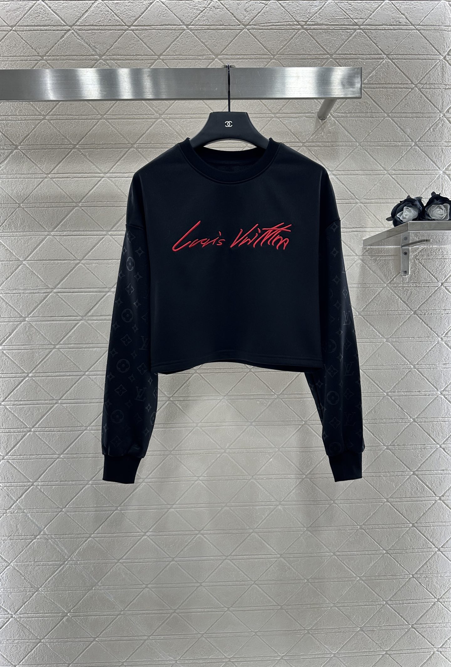 LV 루이비통 캐주얼 긴팔 티셔츠 + 트레이닝 팬츠 상하의 세트 의류