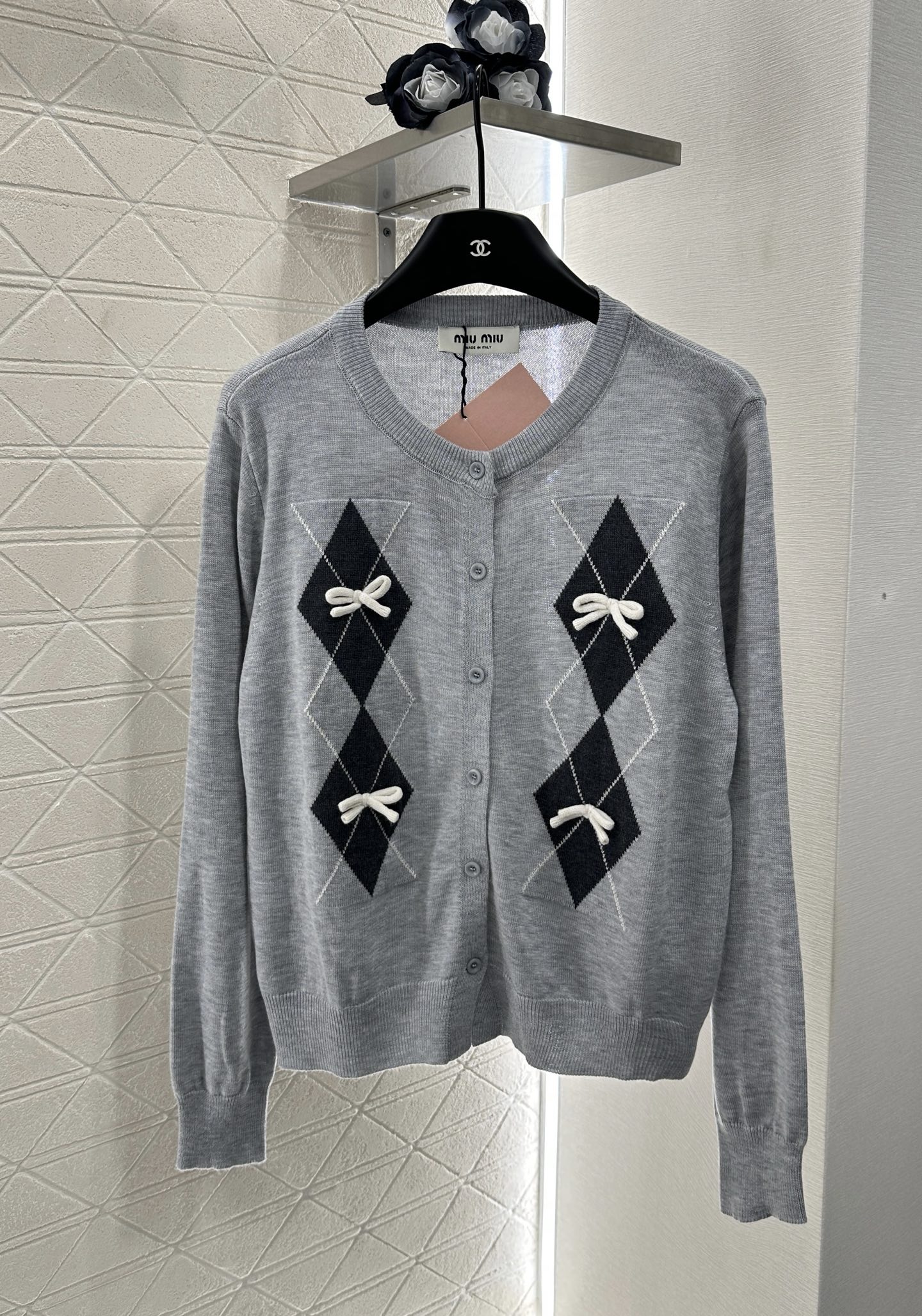miumiu 미우미우 다이아몬드 패턴 리본 니트 가디건 의류