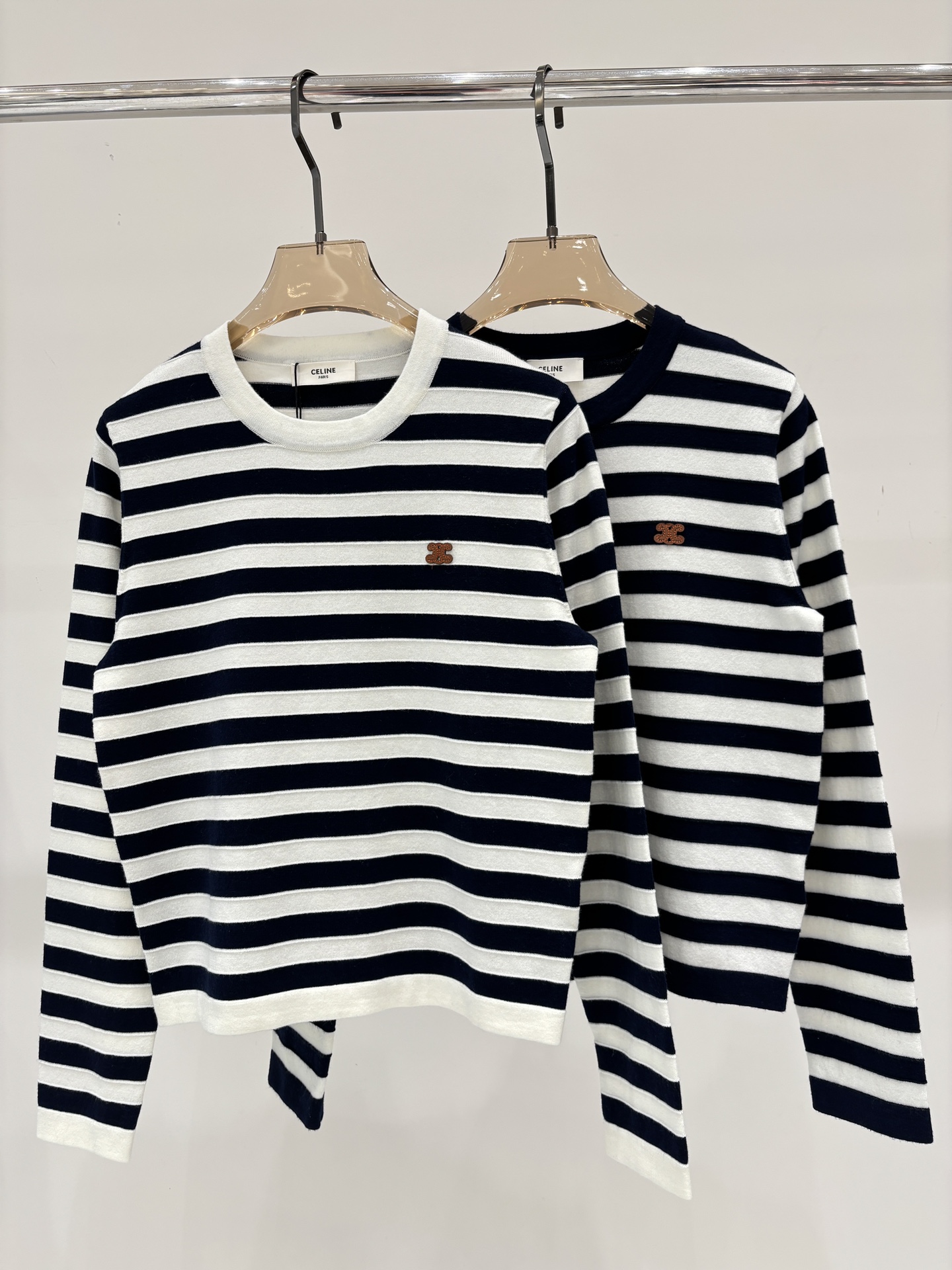 Celine 셀린느 라운드넥 로고 니트 긴팔 의류