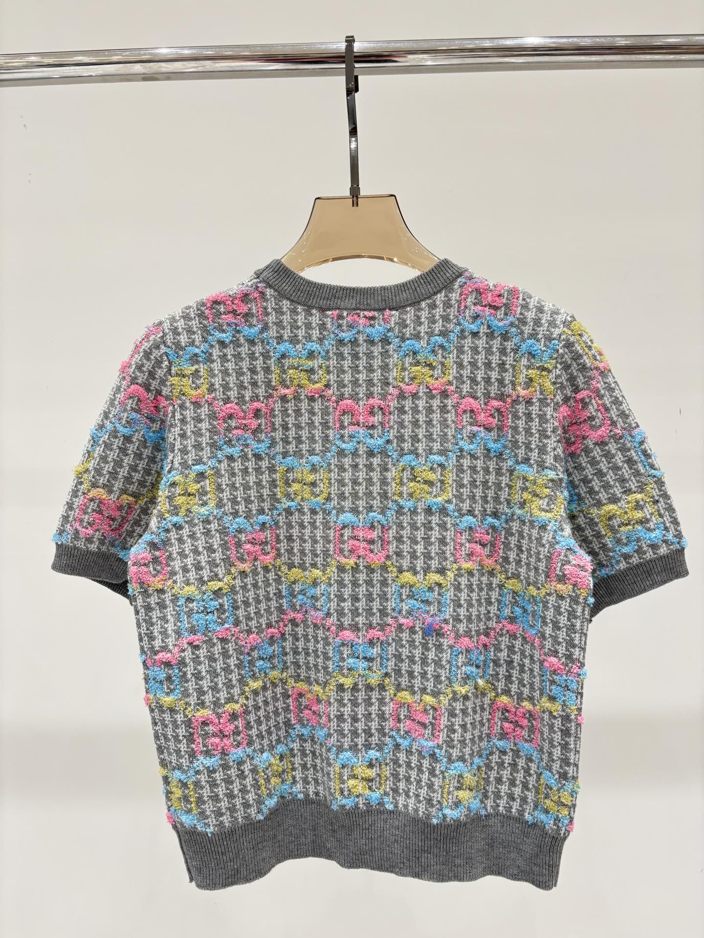 GUCCI 라운드넥 로고 니트 반팔 의류