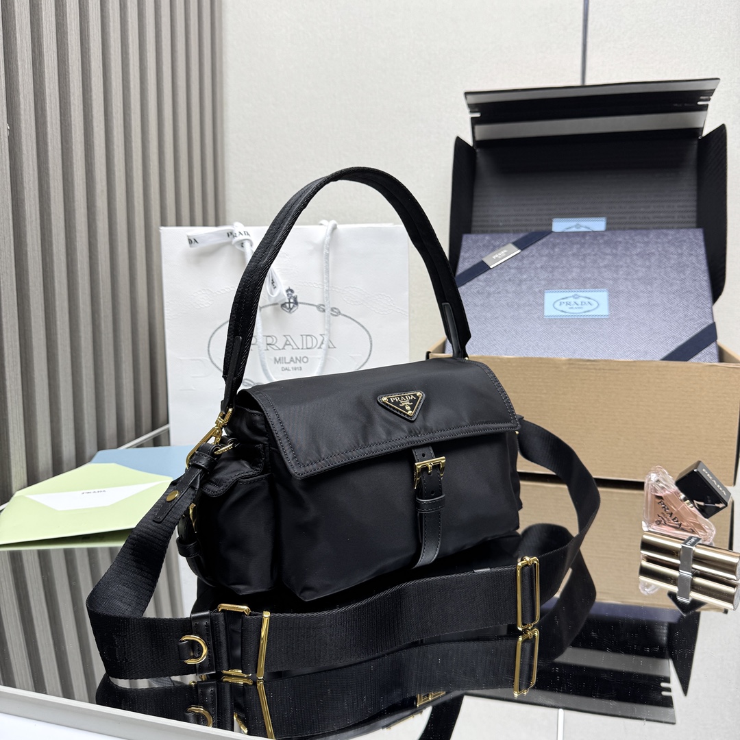 PRADA 프라다 크로스백 가방 1BD394 스몰