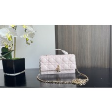 Lady Dior CD 디올 진주 클러치백 가방