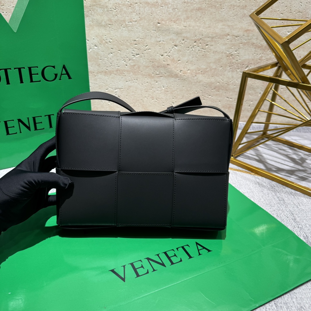 Bottega Veneta 보테가 베네타 크로스백 가방