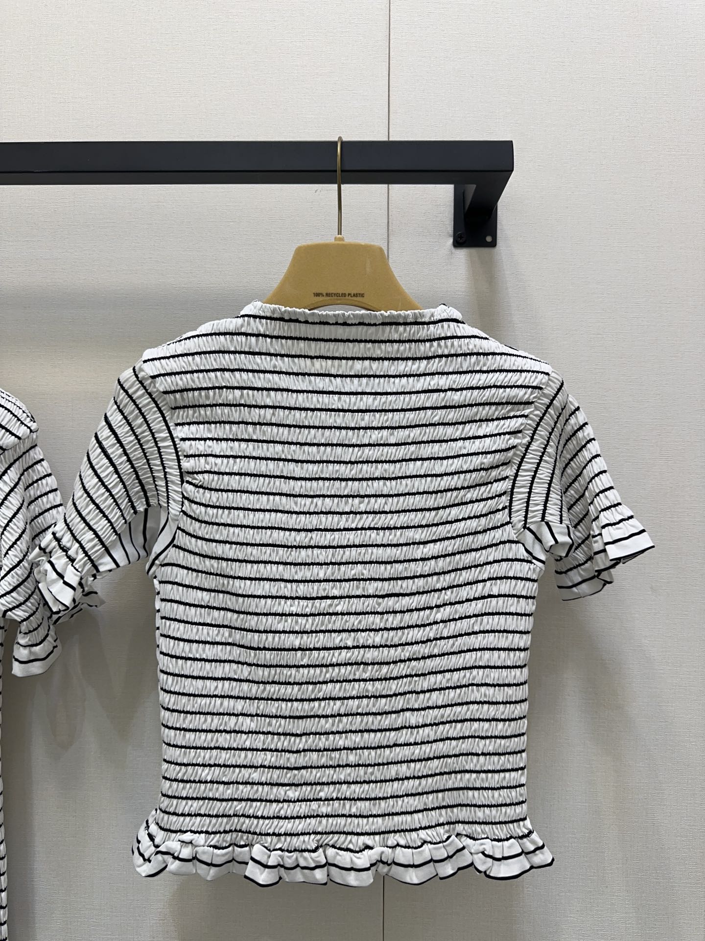 MiuMiu 미우미우 반팔 빈티지 스트라이프 플리츠 블라우스 의류