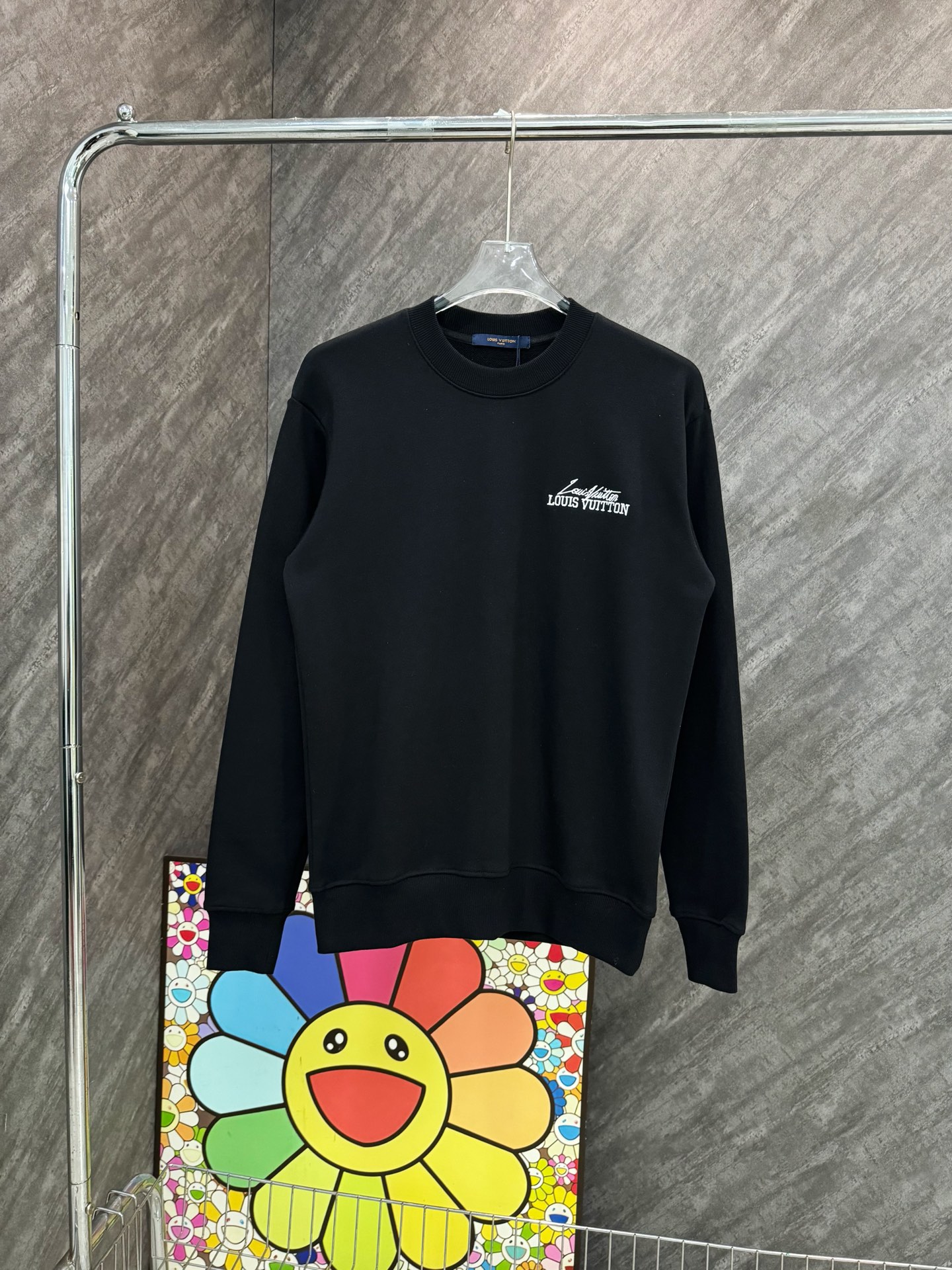 LV 루이비통 자수 라운드넥 맨투맨 긴팔 티셔츠 의류