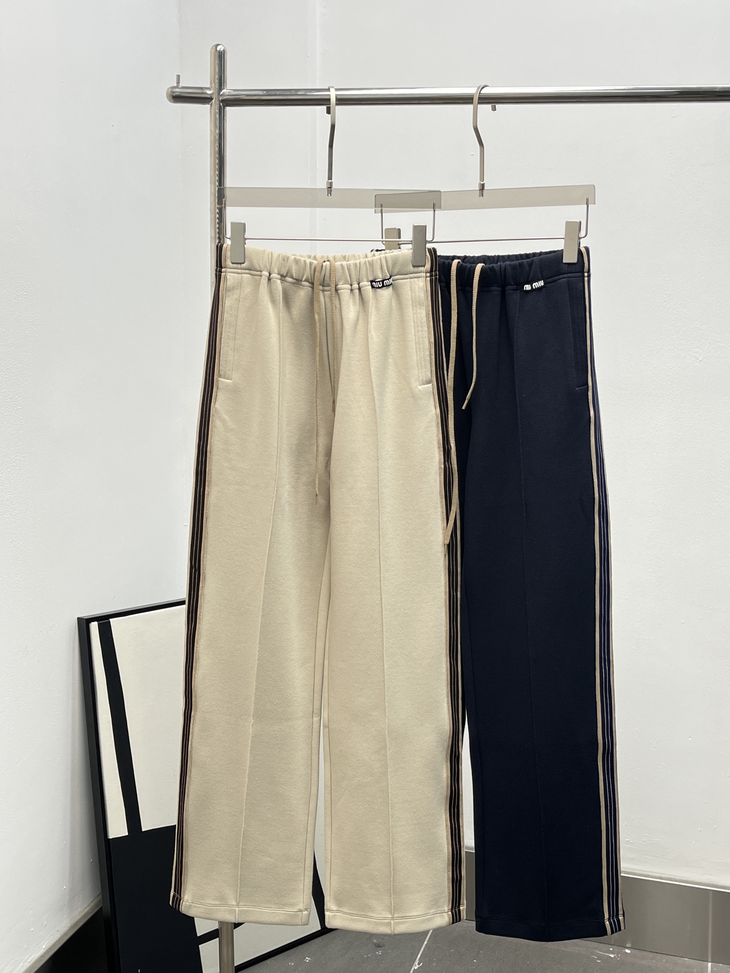 MiuMiu 미우미우 로고 스트랩 와이드 팬츠 바지 의류