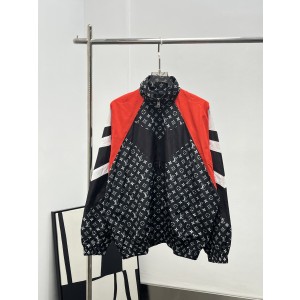 LV 루이비통 Nigo 콜라보 자켓 바라막이 의류