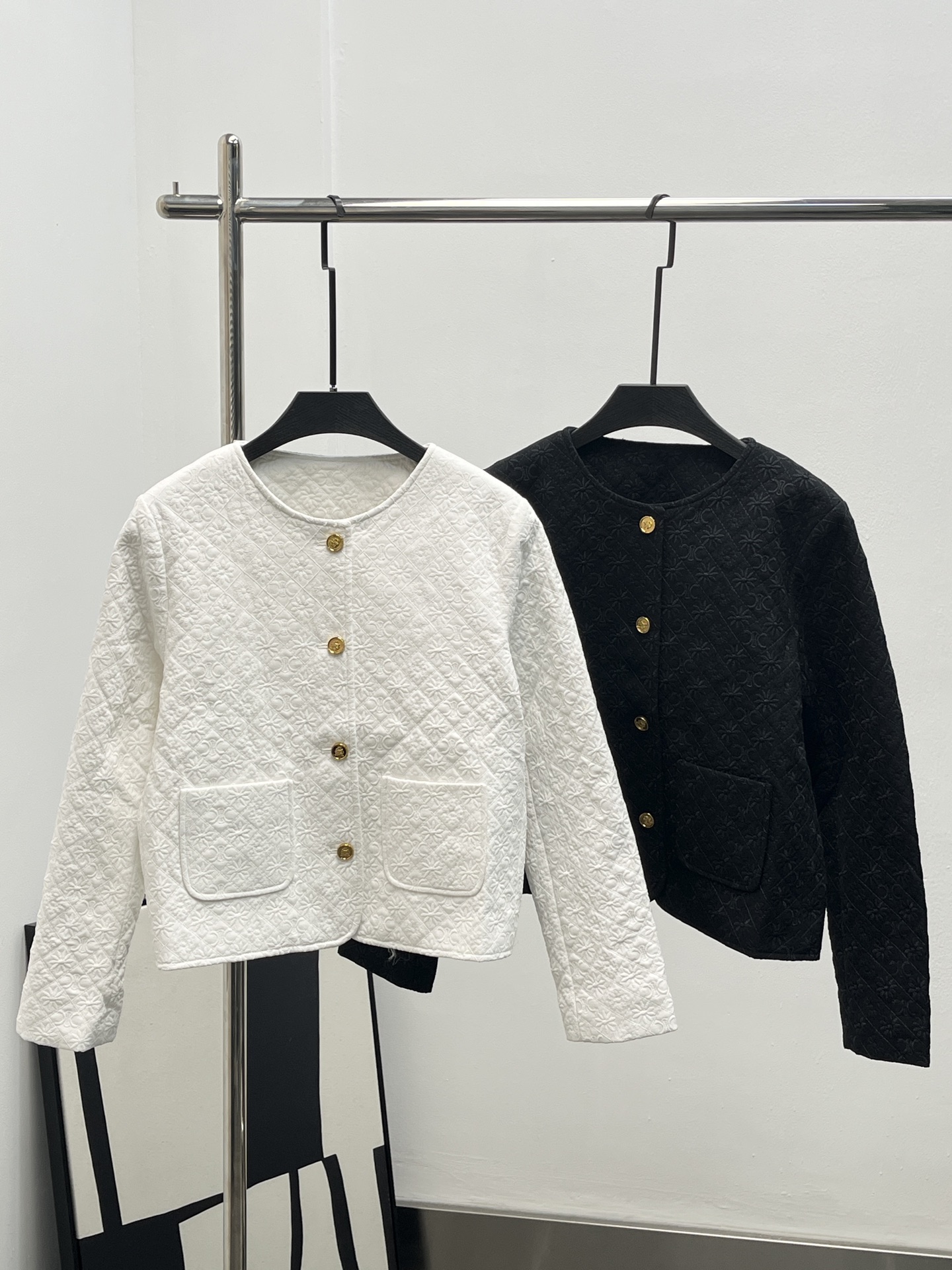 Celine 셀린느 금장 버튼 퀼팅 코튼 케이블 자켓 의류