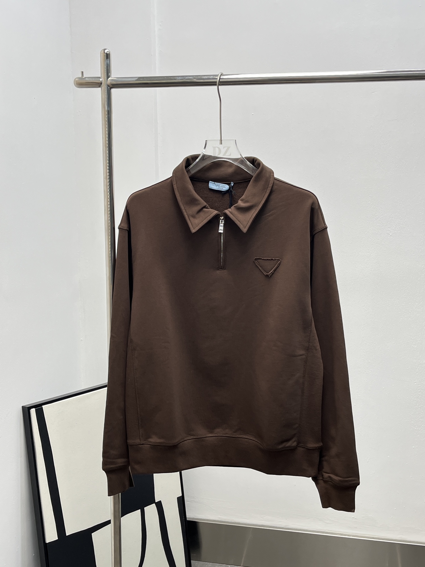 PRADA 프라다  남성 봄 신상 폴로 긴팔 티셔츠 의류