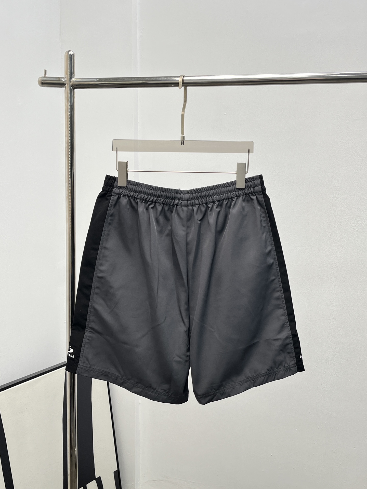 Balenciaga 발렌시아가 배기 팬츠 반바지 의류