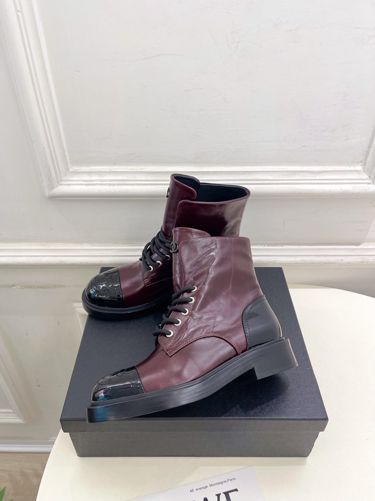 CHANEL 샤넬 더블C 배색 두꺼운 밑창 마틴 부츠 신발