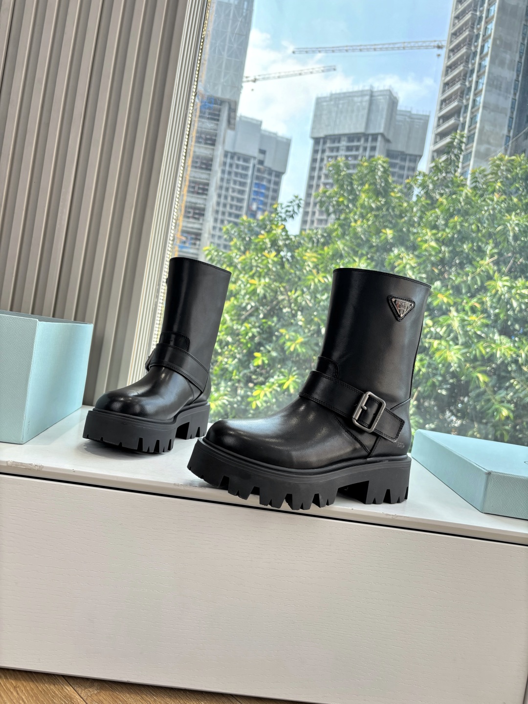 Prada 프라다 클래식 라이더 부츠 신발