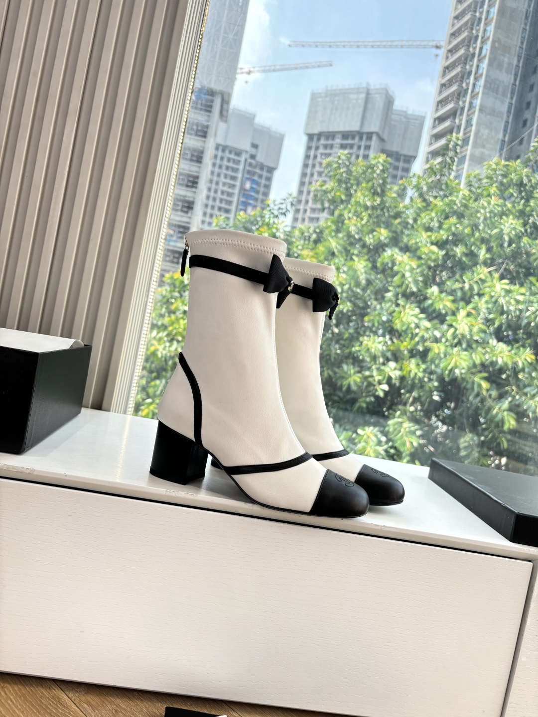 CHANEL 샤넬 메쉬 리본 부츠 신발