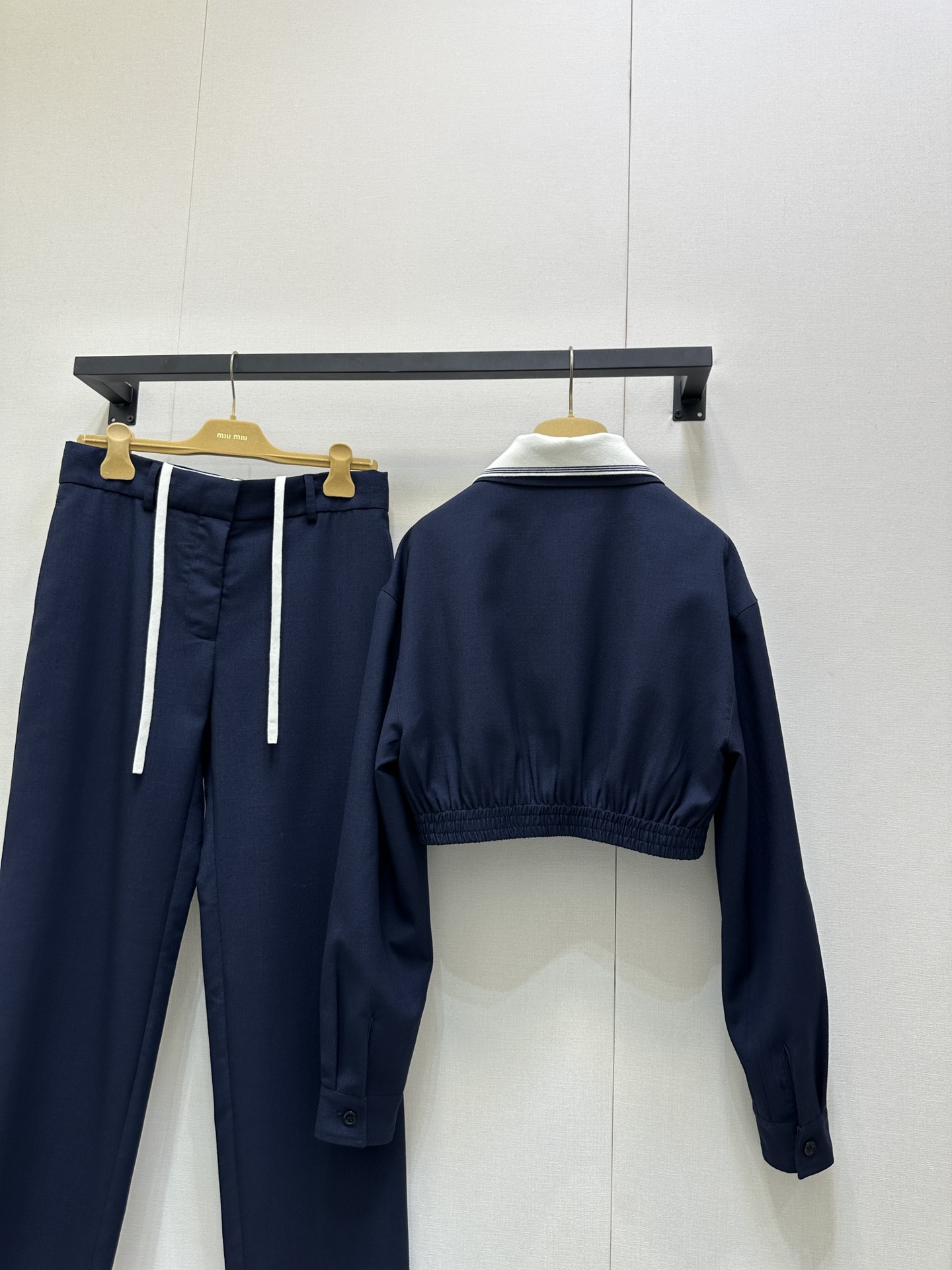 miumiu 미우미우 로고 자수 크롭 재킷 의류