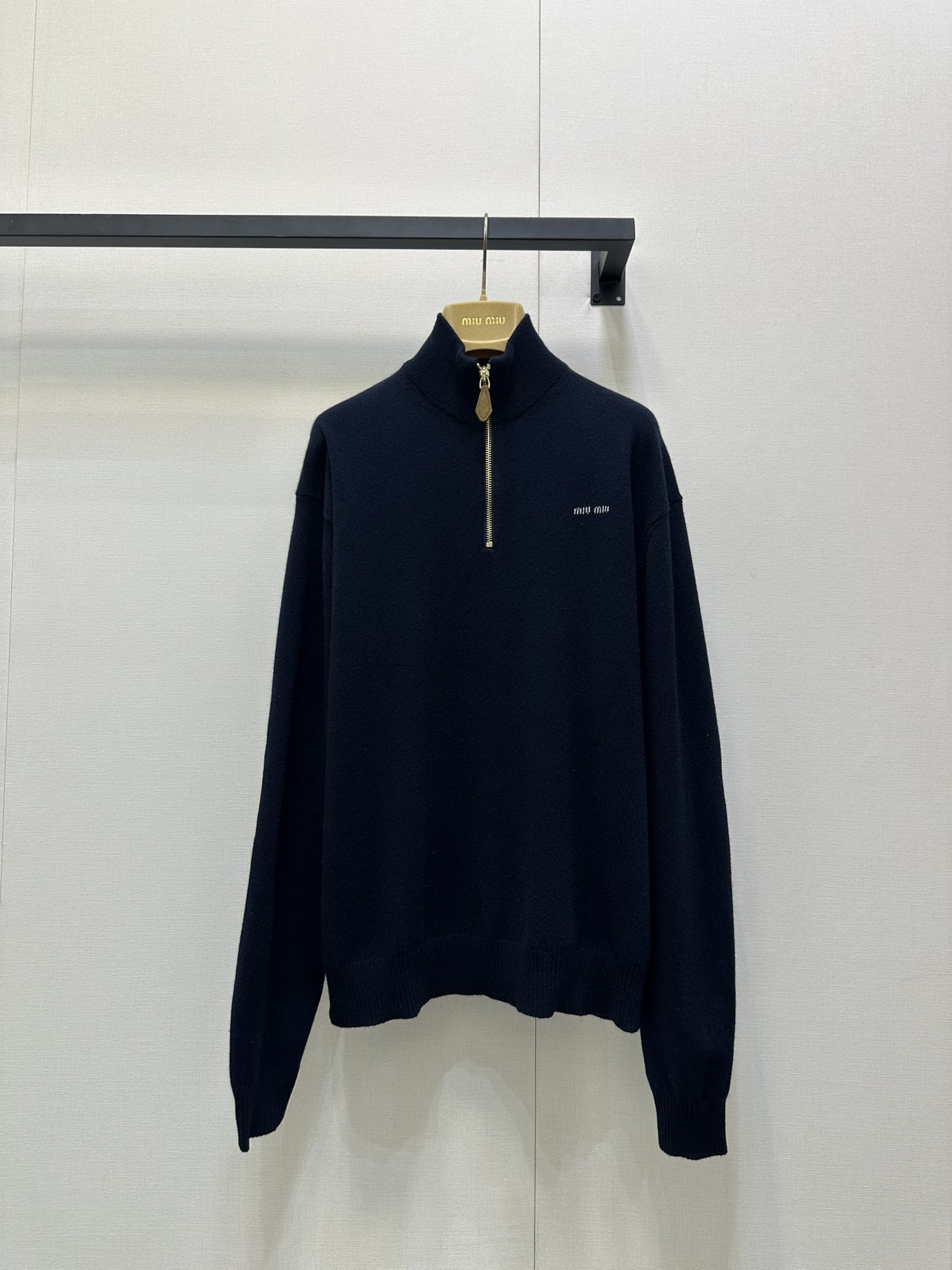 miumiu 미우미우 하프 집업 로고 폴로 롱슬리브 의류