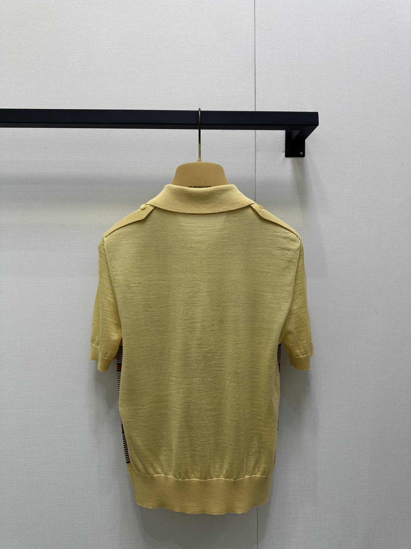 miumiu 미우미우 미니 로고 옐로우 스트라이프 반팔 폴로 니트 의류