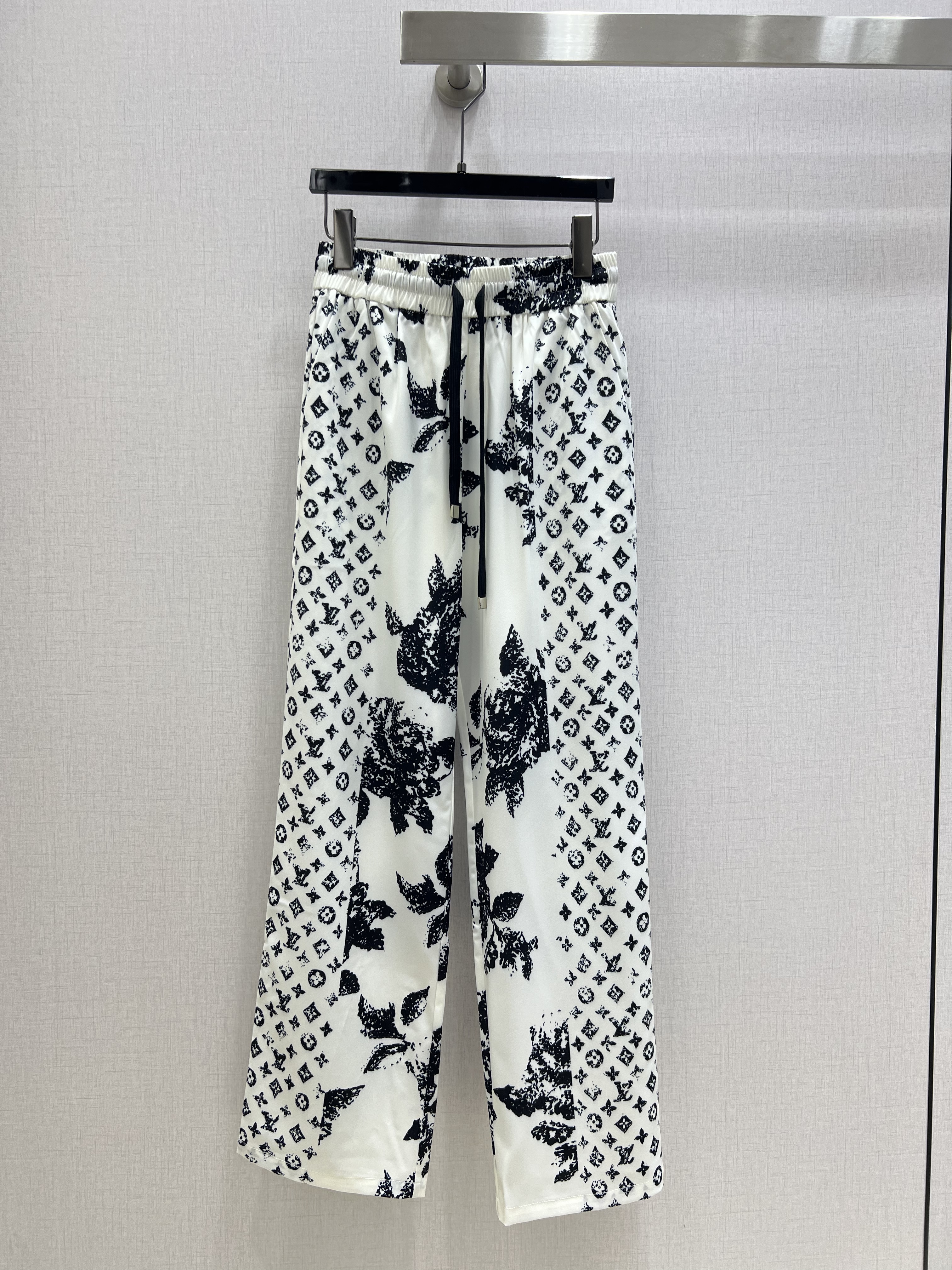 LV 루이비통 패치워크 프린트 스트레이트 팬츠 바지 의류