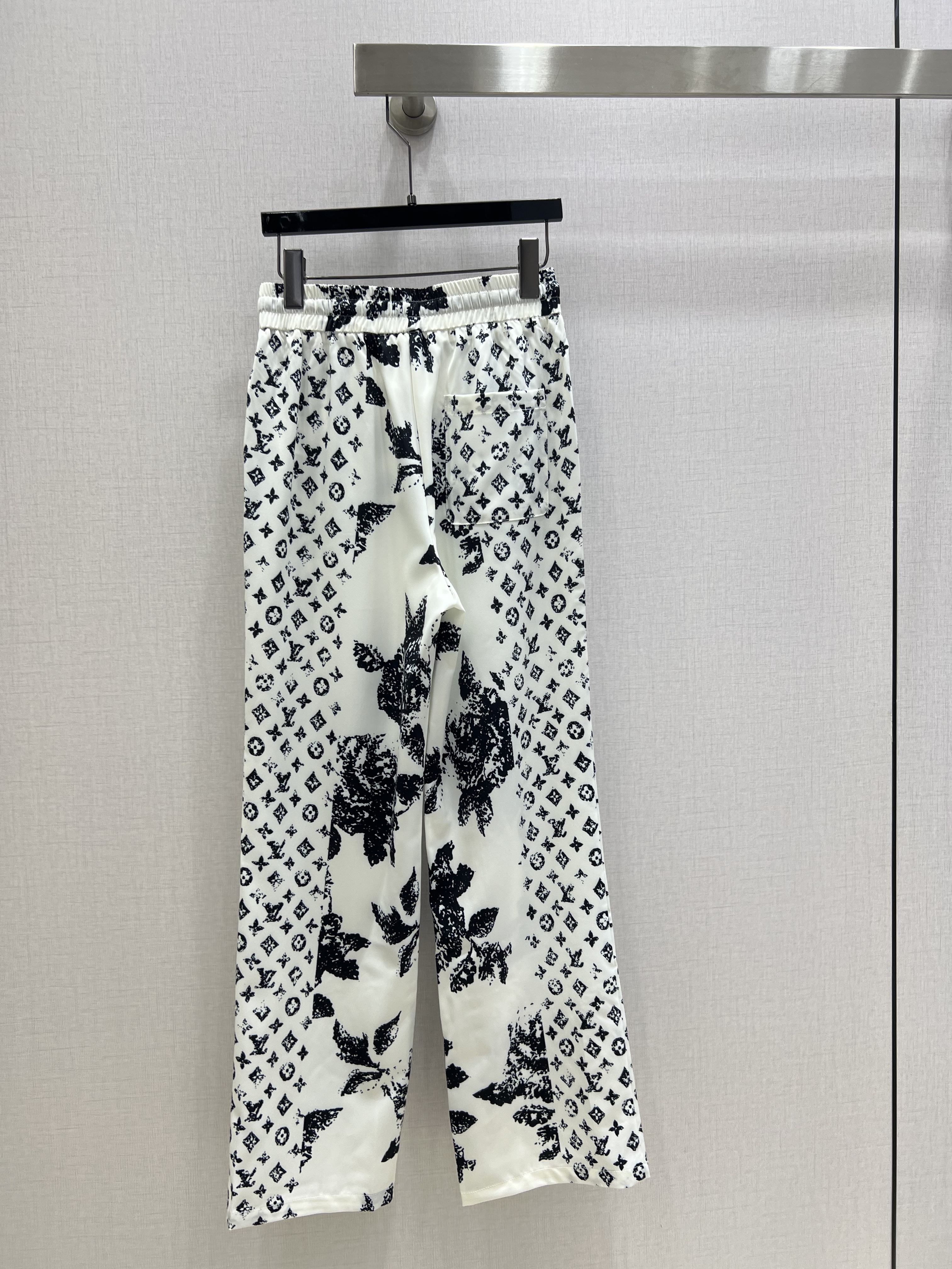 LV 루이비통 패치워크 프린트 스트레이트 팬츠 바지 의류