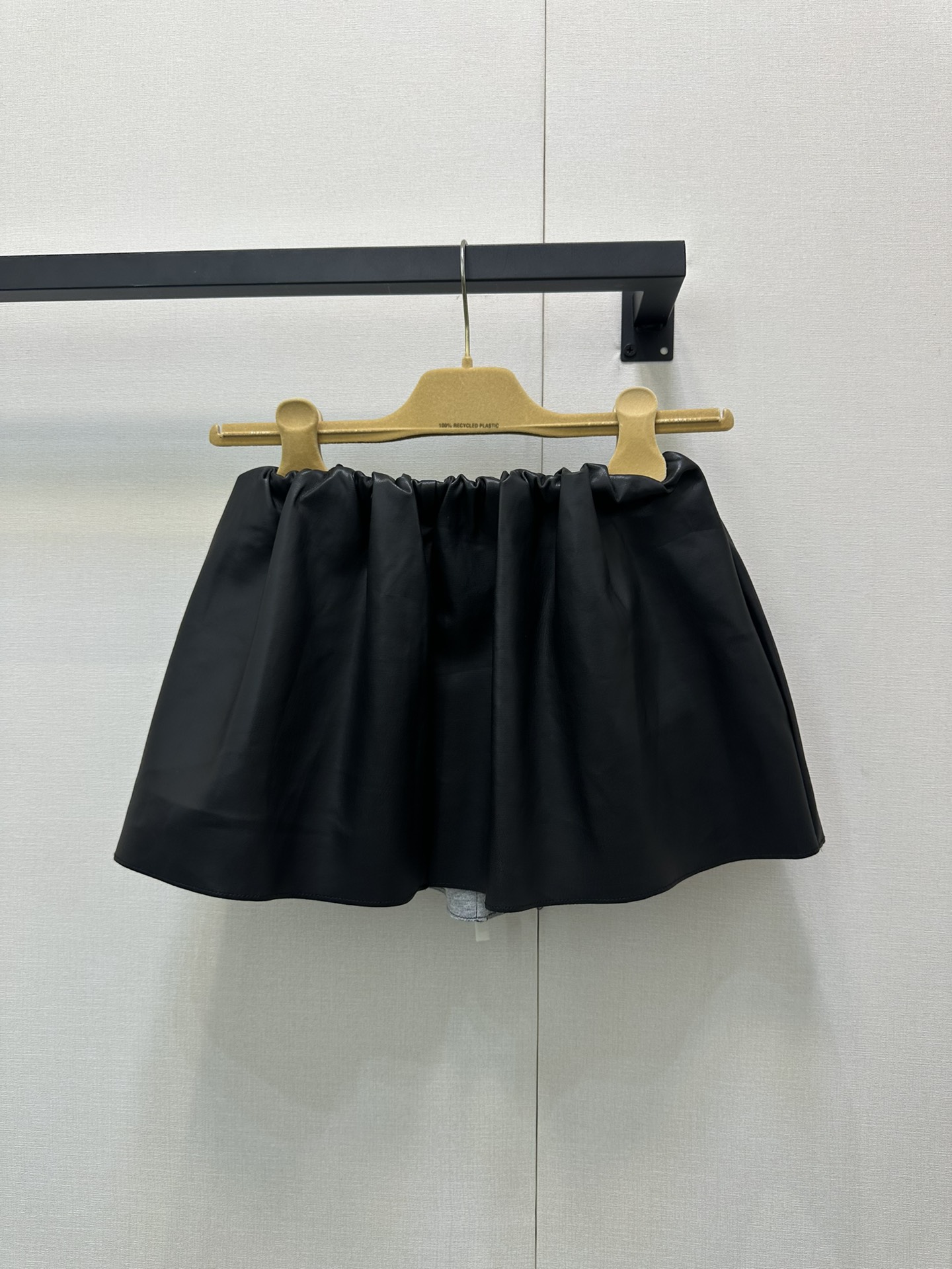 miumiu 미우미우 로고 자수 레더 스커트 치마 의류