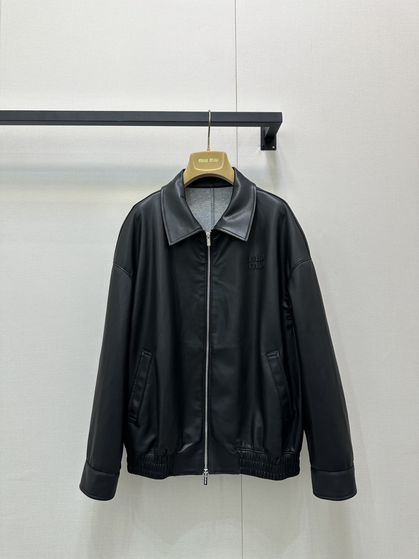 miumiu 미우미우 가죽 재킷 의류