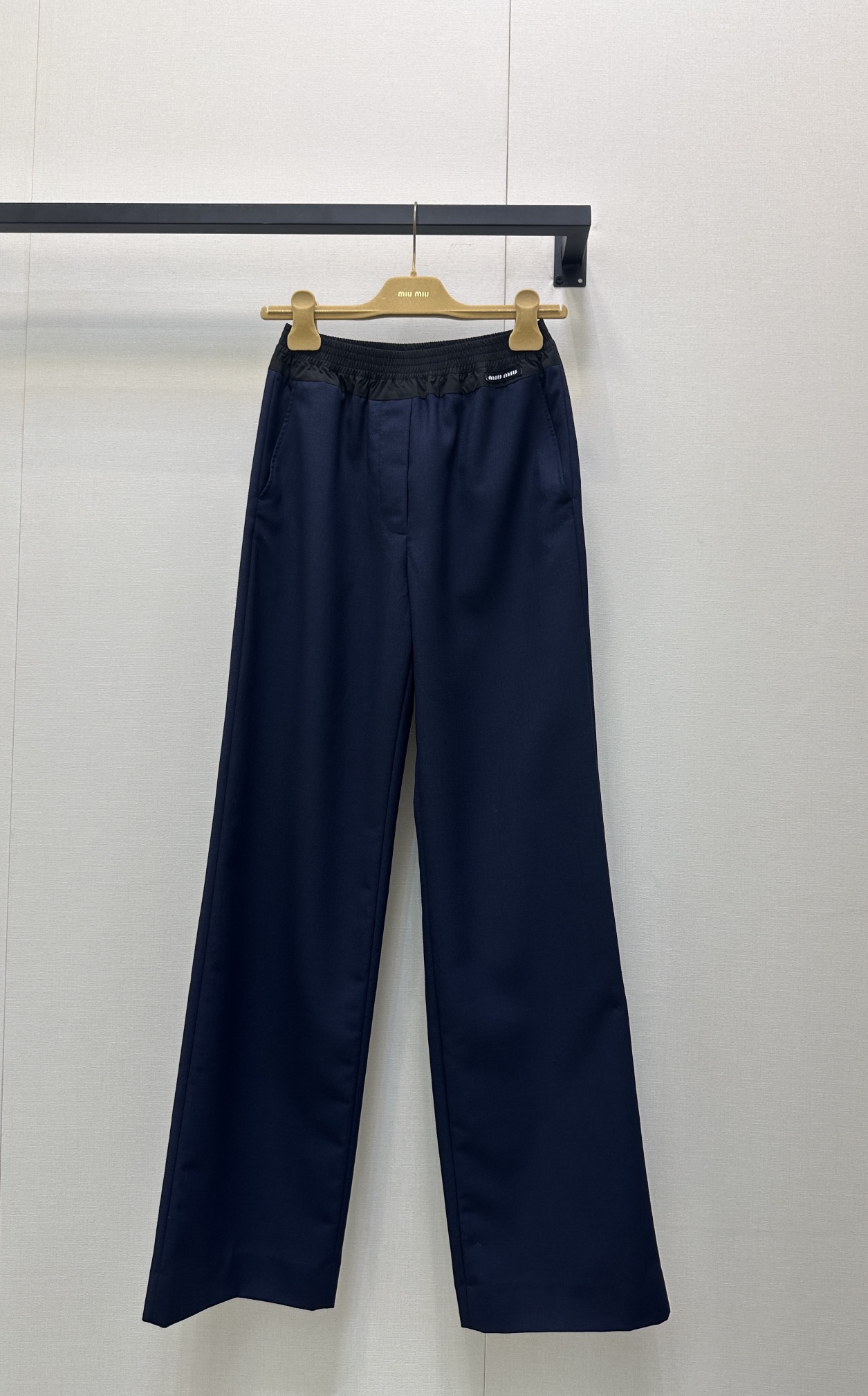 miumiu 미우미우 로고 포인트 울 스트레이트 팬츠 바지 의류
