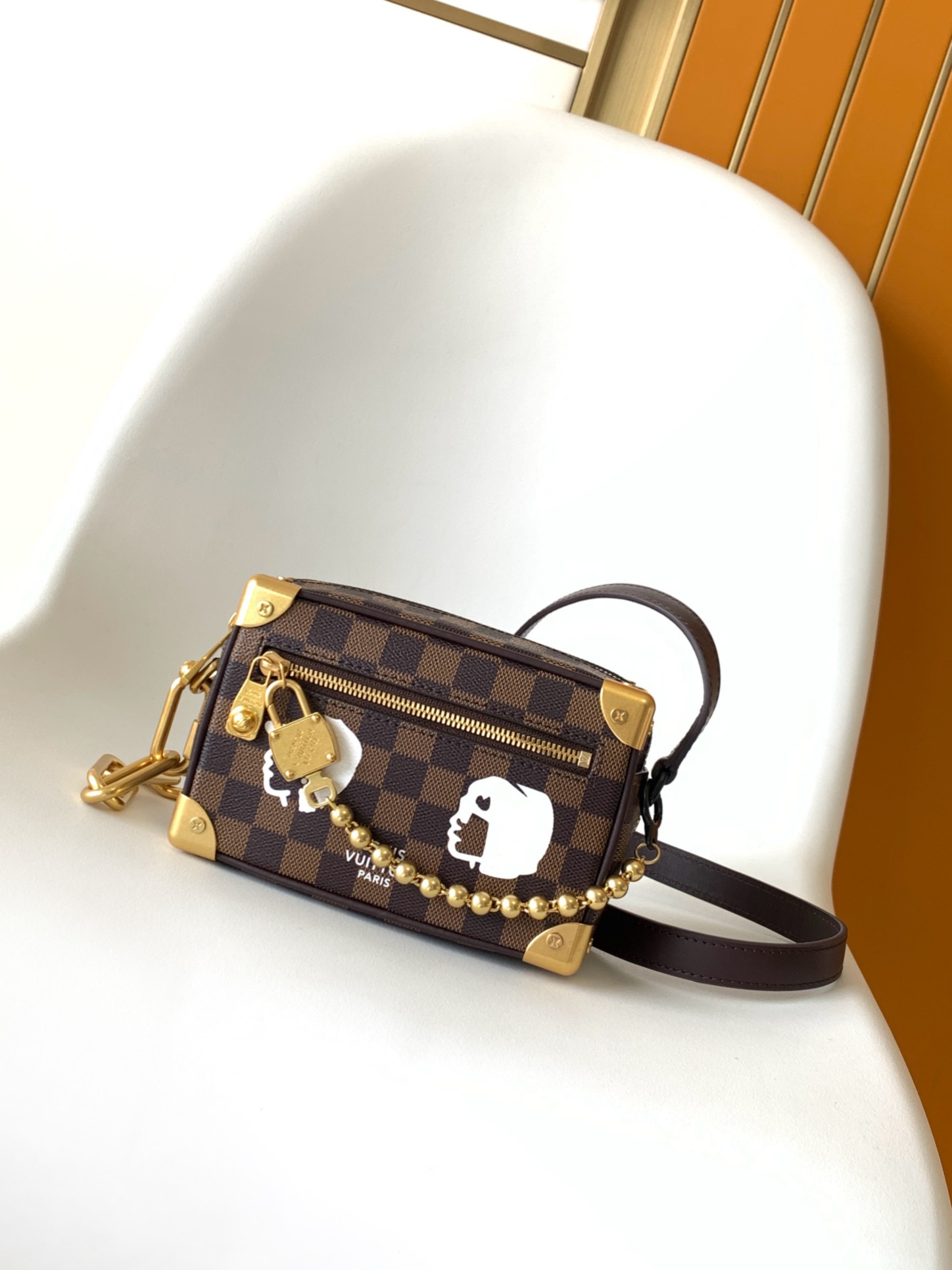 LV 루이비통 Mini SOFT TRUNK 체인백 가방