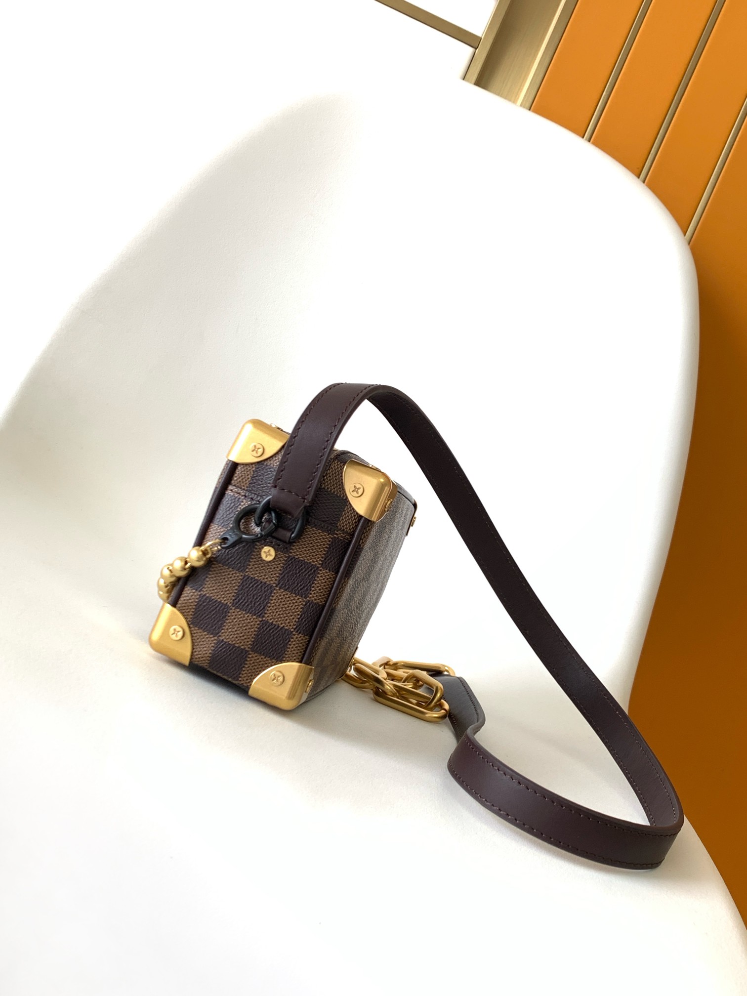 LV 루이비통 Mini SOFT TRUNK 체인백 가방