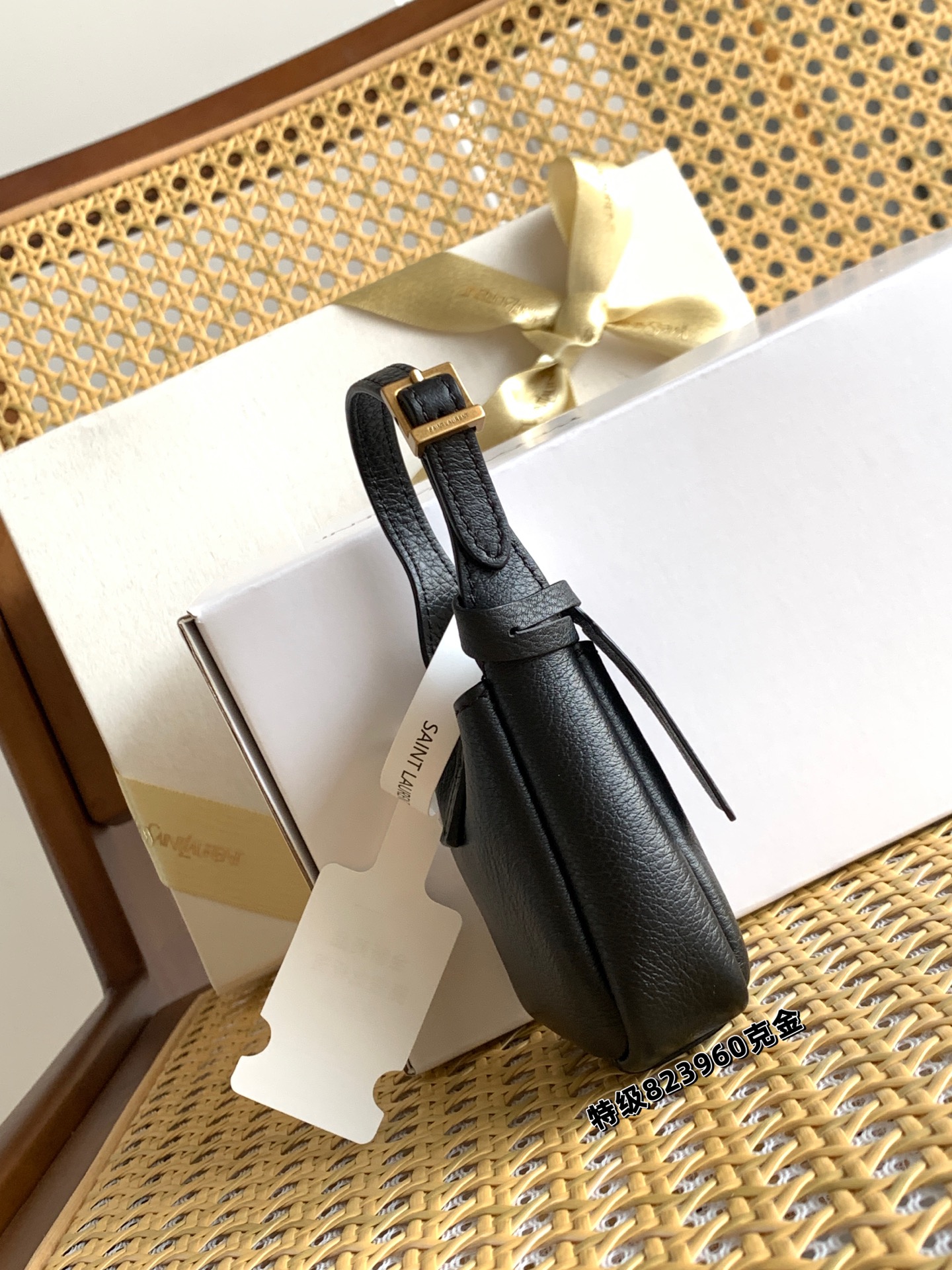 YSL 생로랑 LE 5 À 7 마이크로 소프트 가죽 핸드백 가방