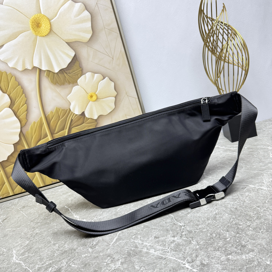 PRADA 프라다 웨이스트백 2VL003 (가슴백/힙색) 가방