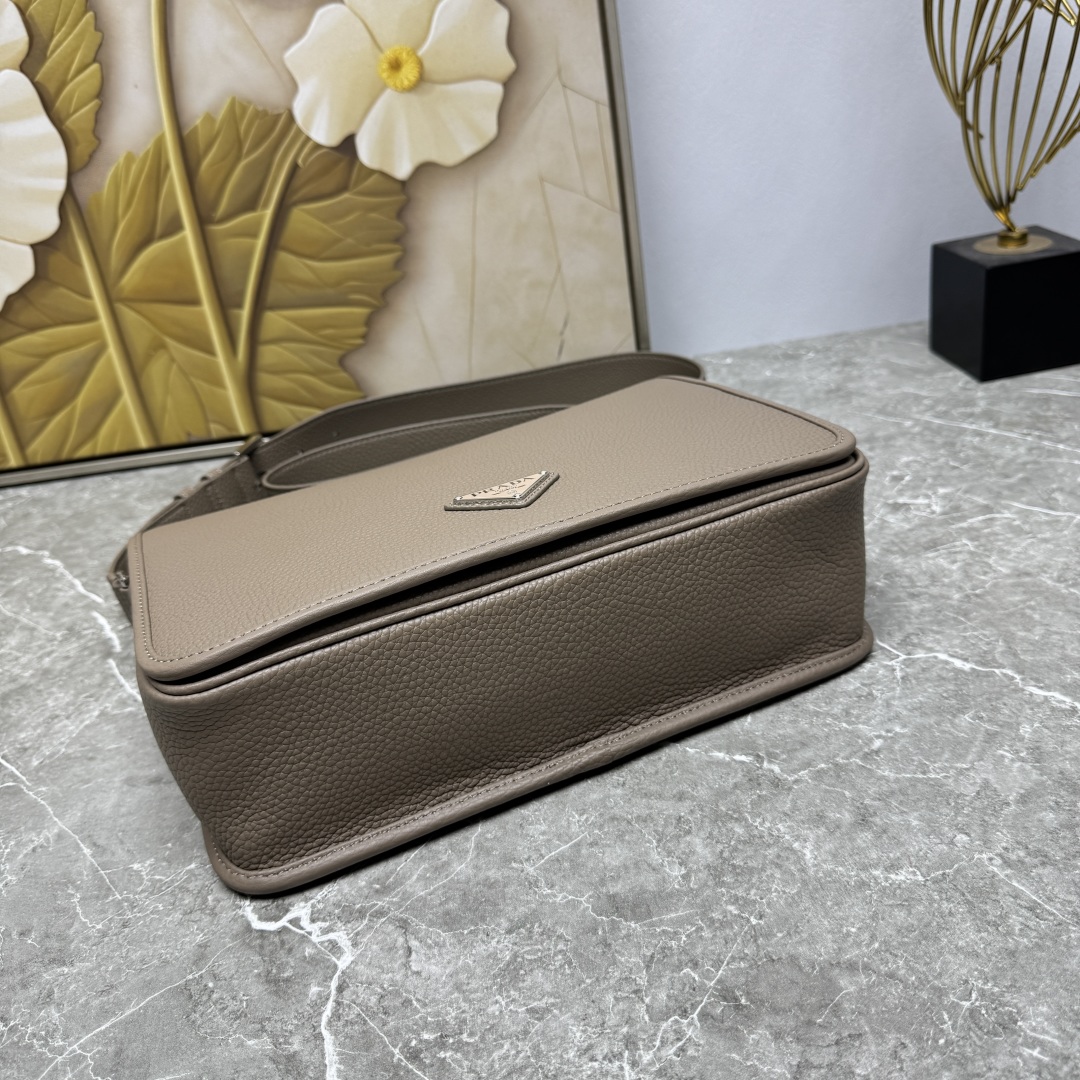 PRADA 프라다 크로스백 메신저백 2VD075 가방