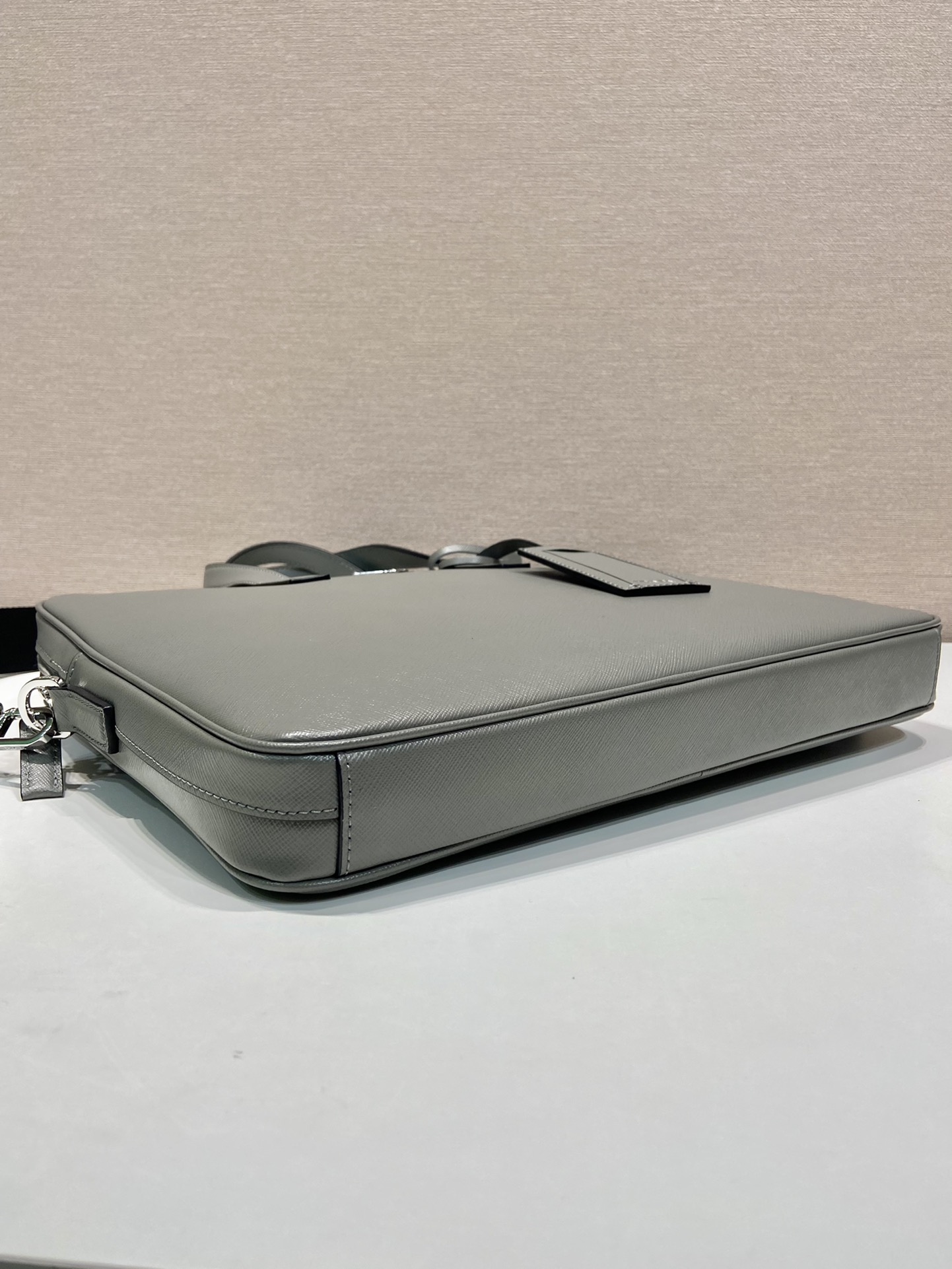 PRADA 프라다 서류가방 브리프케이스 가방 2VE368