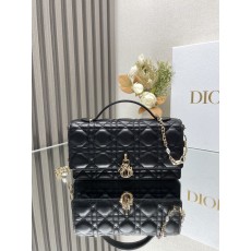 Lady Dior CD 디올 진주 클러치백 숄더백 가방