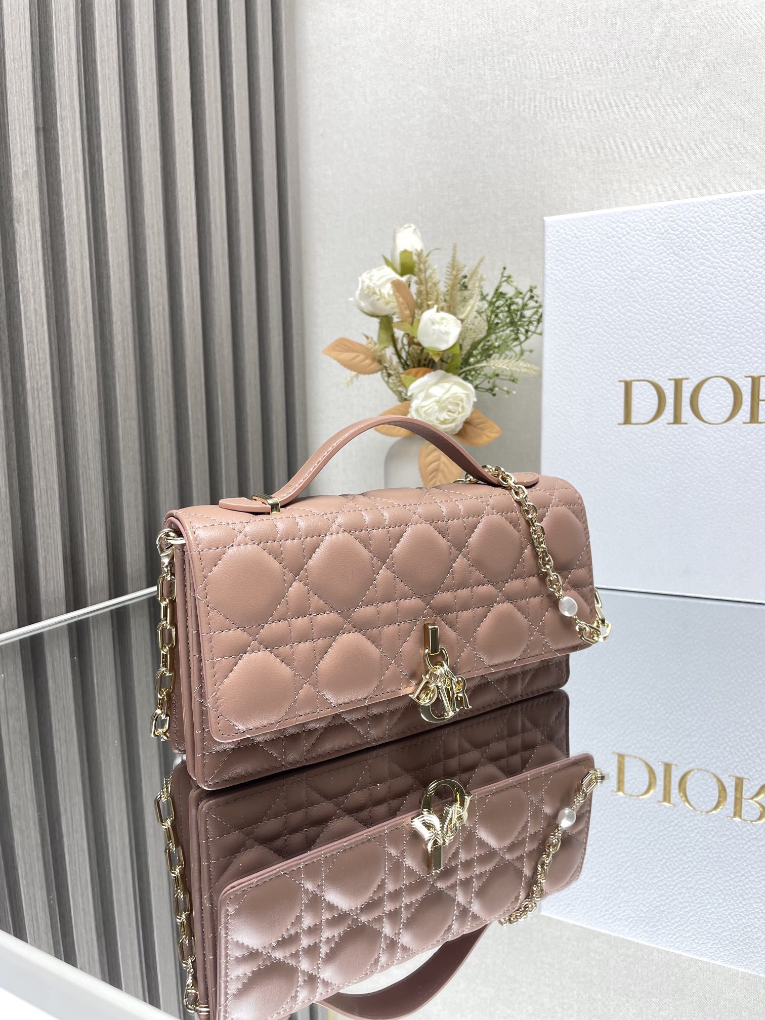 Lady Dior CD 디올 진주 클러치백 숄더백 가방