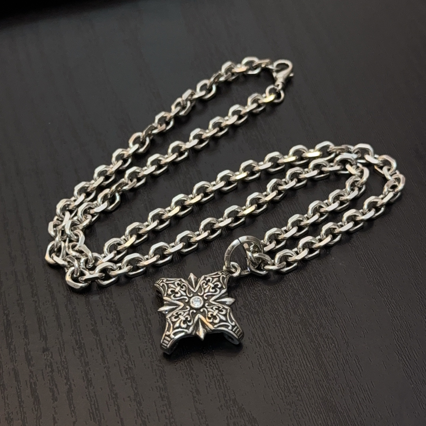 Chrome Hearts CH 크롬하츠 십자가 목걸이