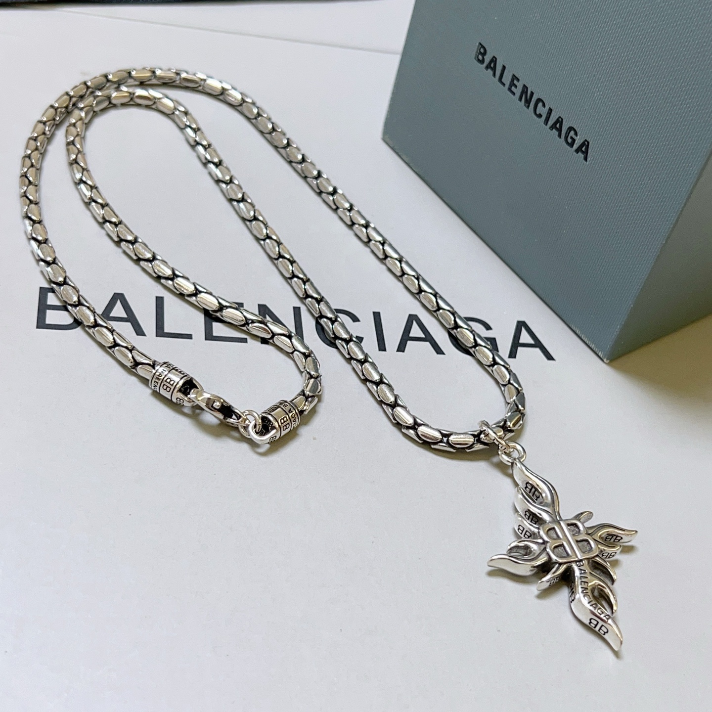 Balenciaga 발렌시아가 목걸이