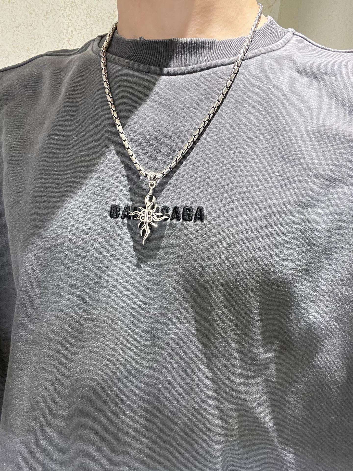 Balenciaga 발렌시아가 목걸이