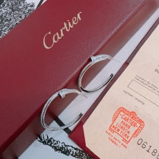 Cartier 까르띠에 귀걸이 V골드 시리즈