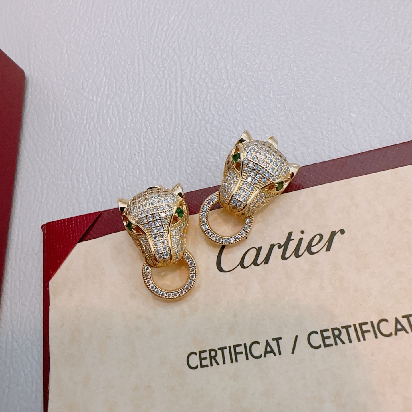 Cartier 까르띠에 귀걸이 V골드 시리즈