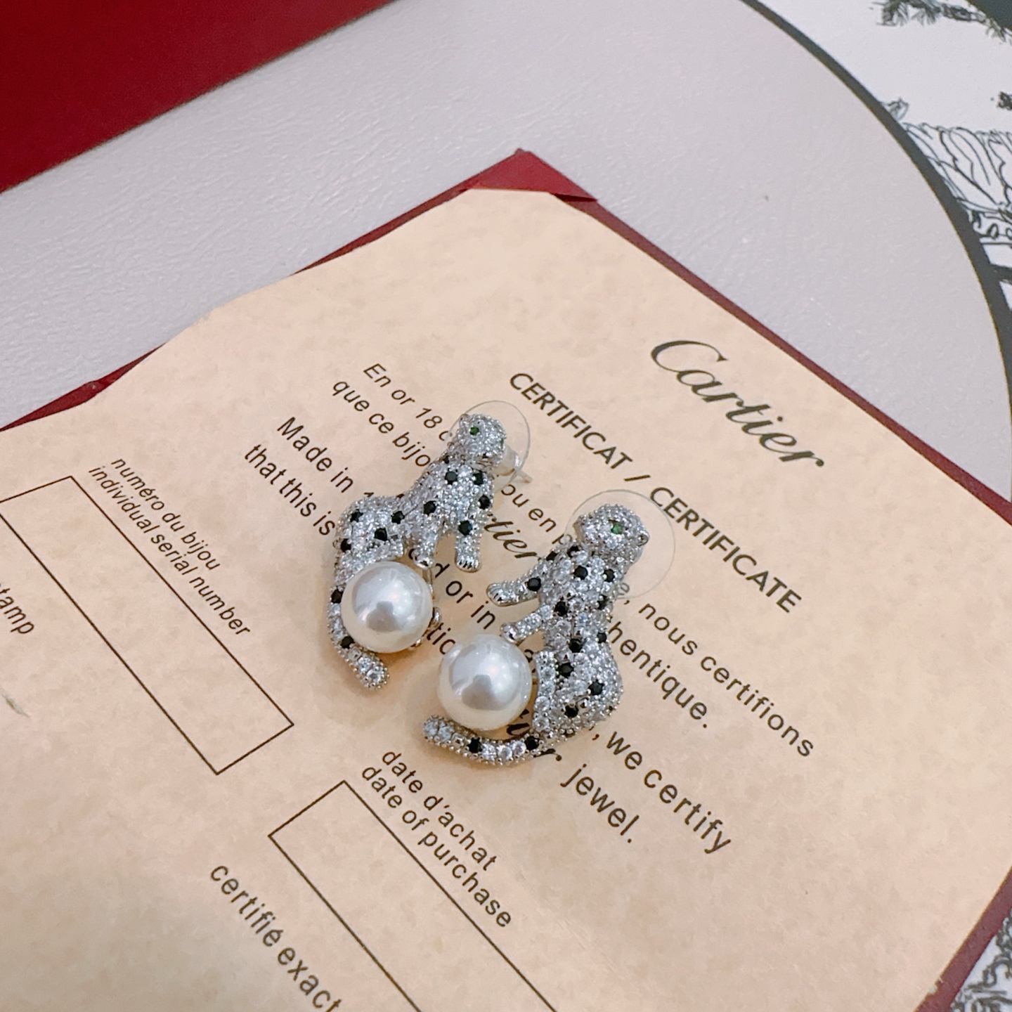 Cartier 까르띠에 귀걸이 V골드 시리즈