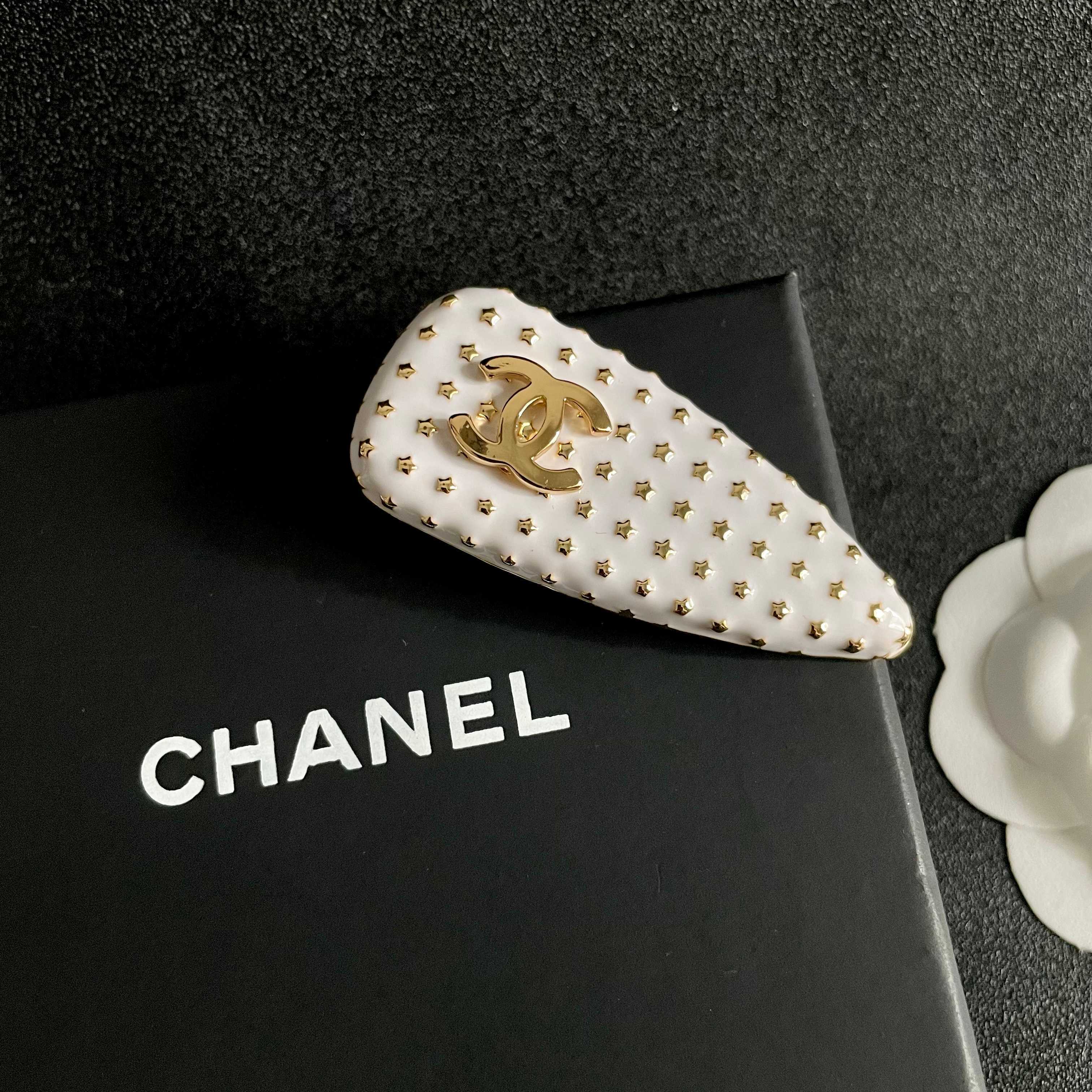 Chanel 샤넬 클래식 헤어핀 머리핀