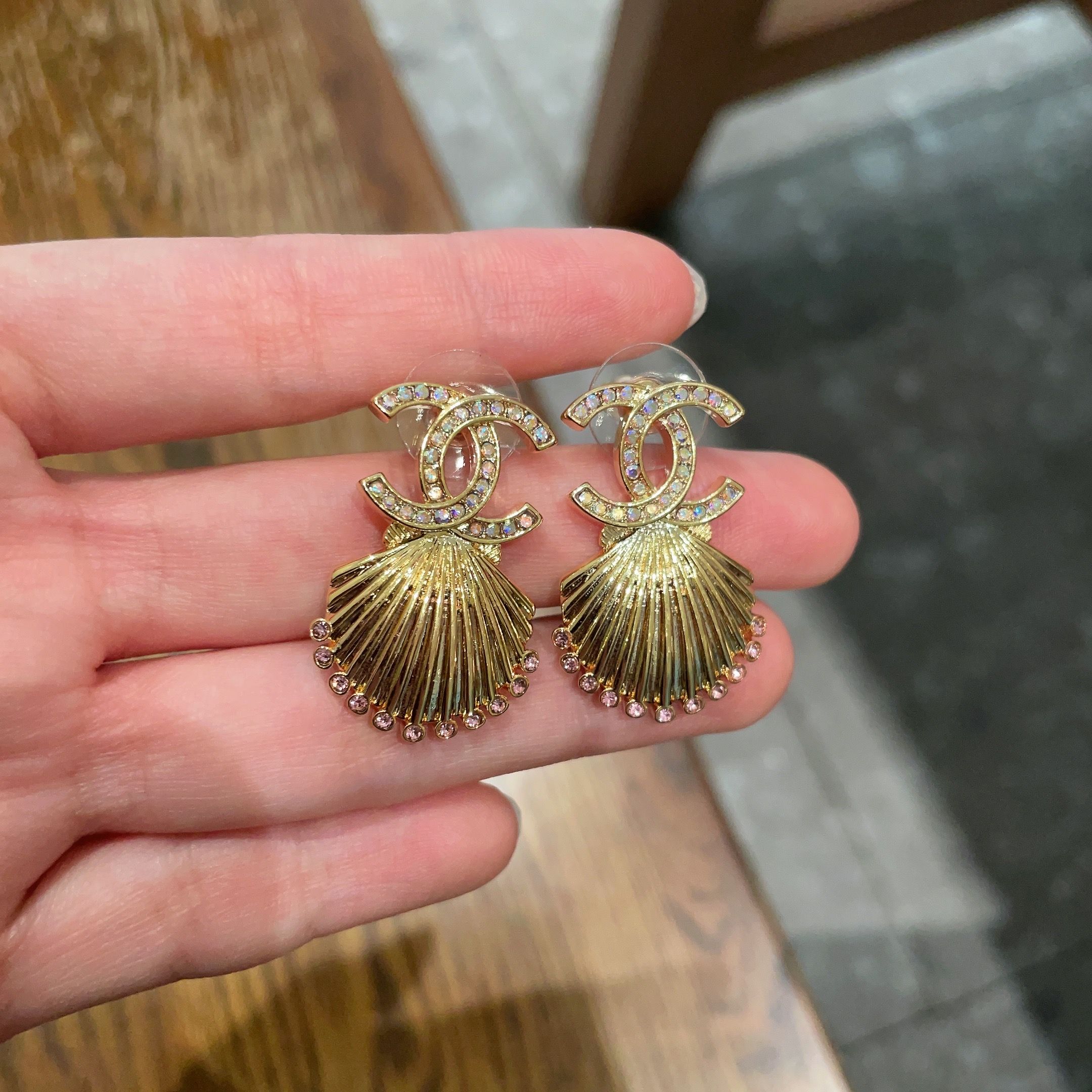 Chanel 샤넬 레터 이어링 귀걸이