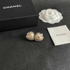 Chanel 샤넬 레터 이어링 귀걸이
