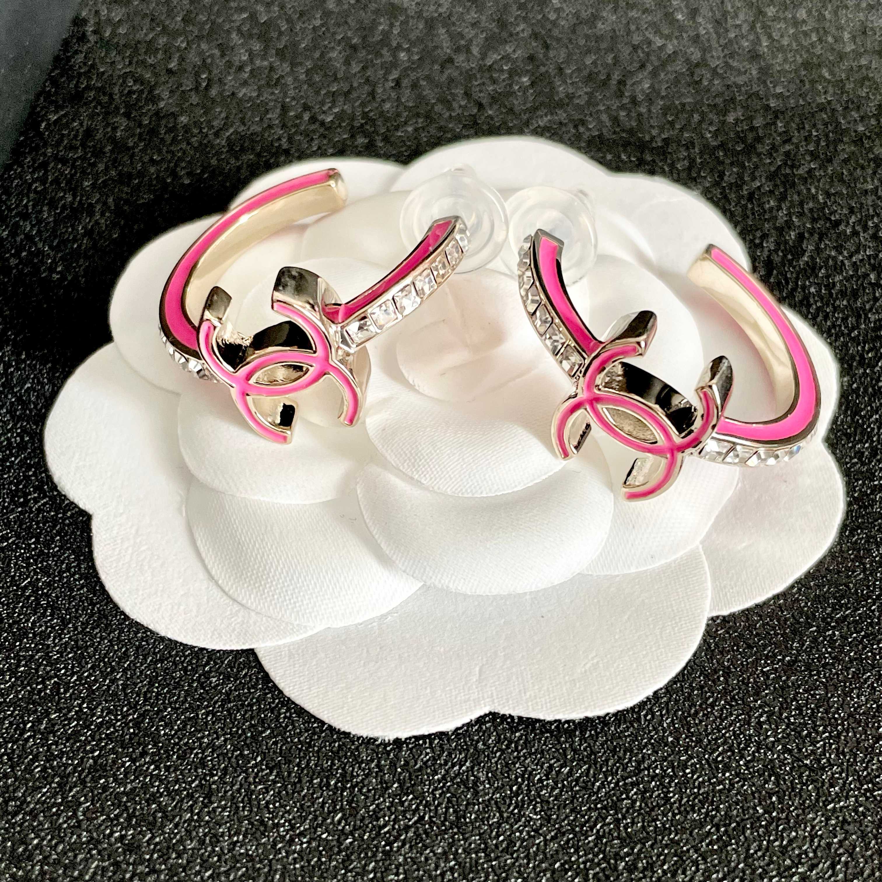 Chanel 샤넬 레터 이어링 귀걸이